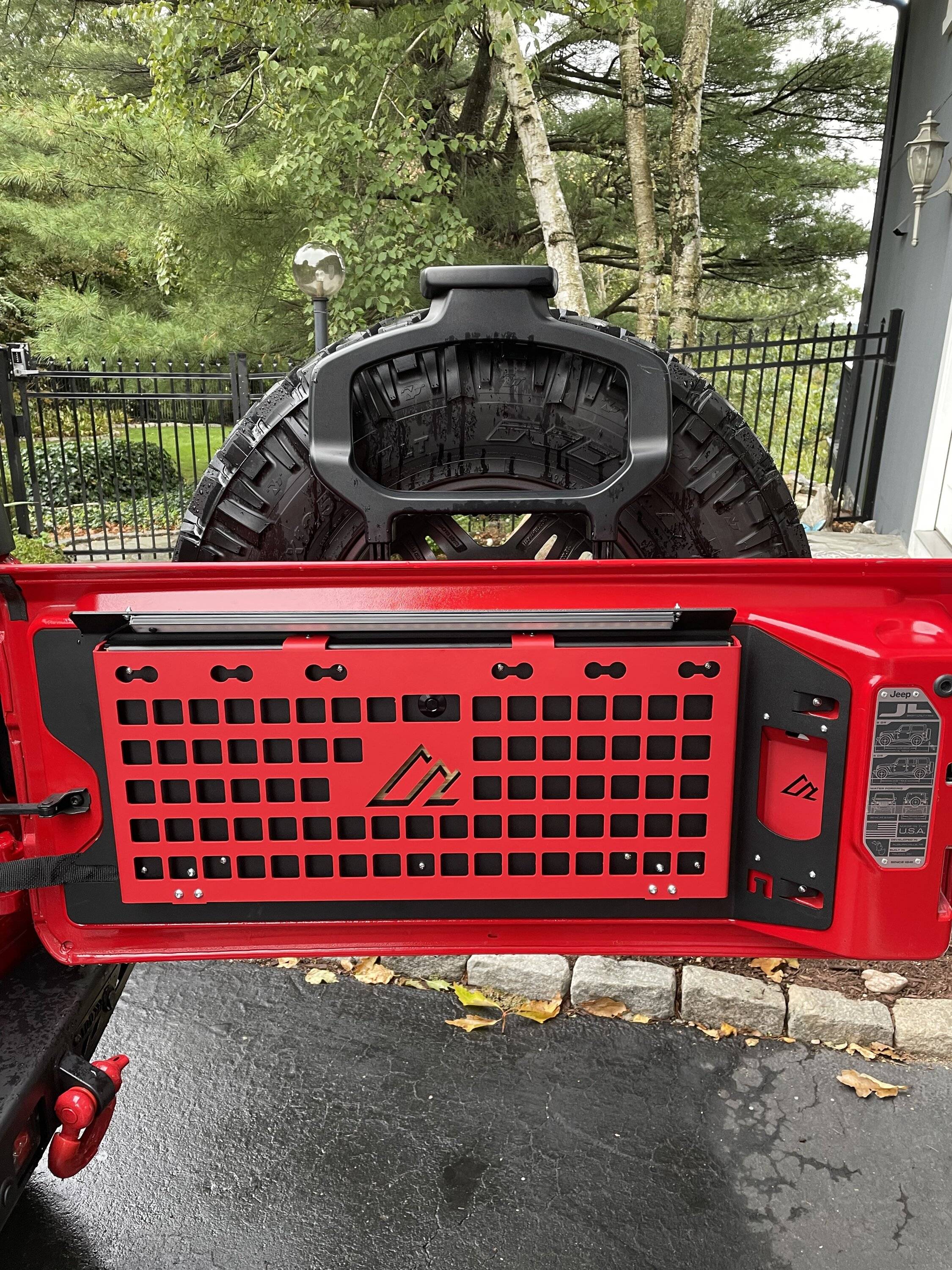 Jeep Wrangler JL Best tailgate table? 16988048-E15A-4F87-99A1-2B06014DE0D4