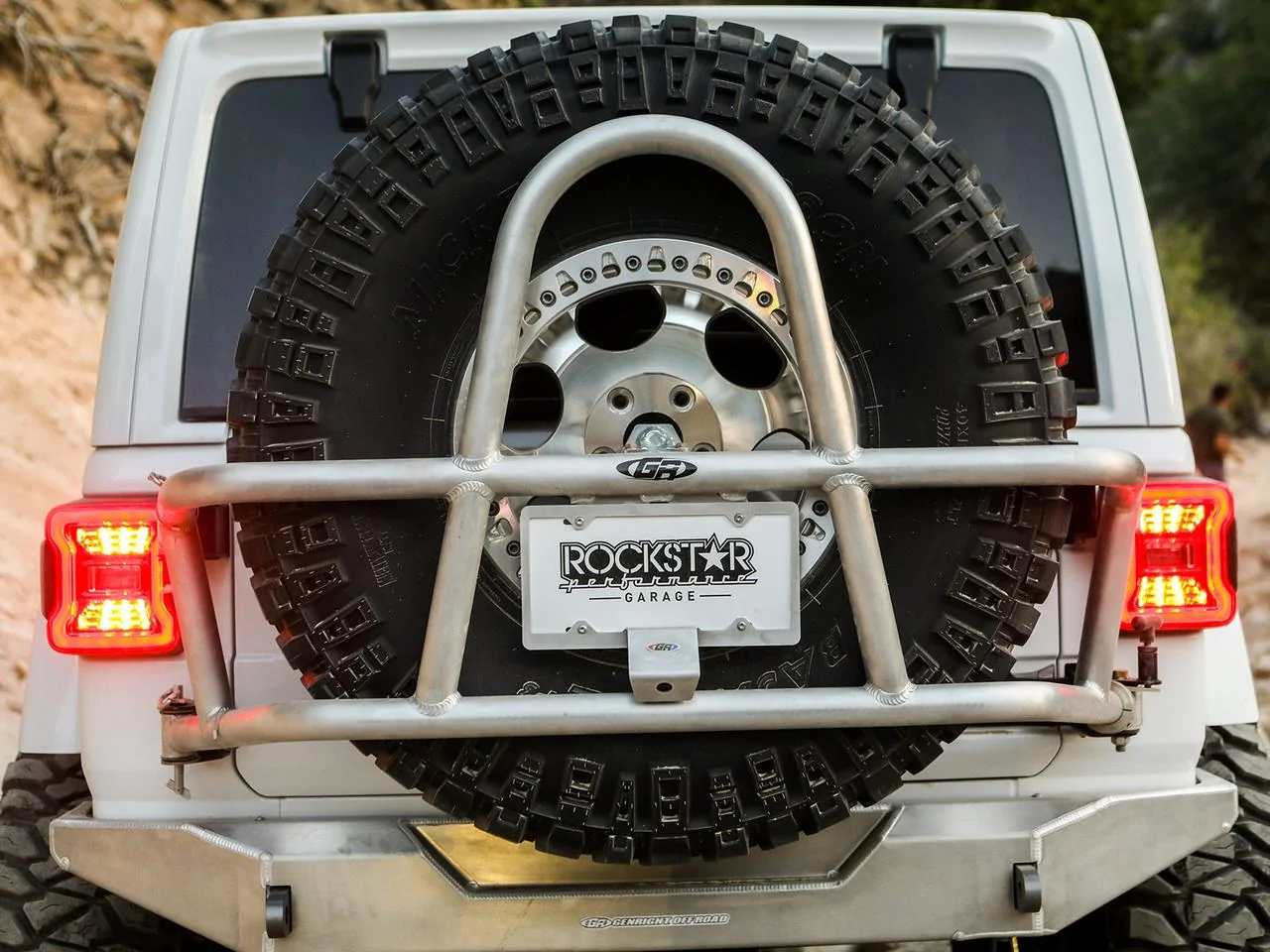 Jeep Wrangler JL The Tire Carrier Thread 3C34307E-7404-4F69-AC7A-5BB0EAE0309F