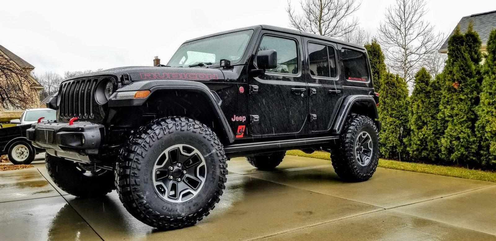 Jeep Wrangler JL Mopar Tailgate Hinge Reinforcement & Relocation Kits 20180414_124927