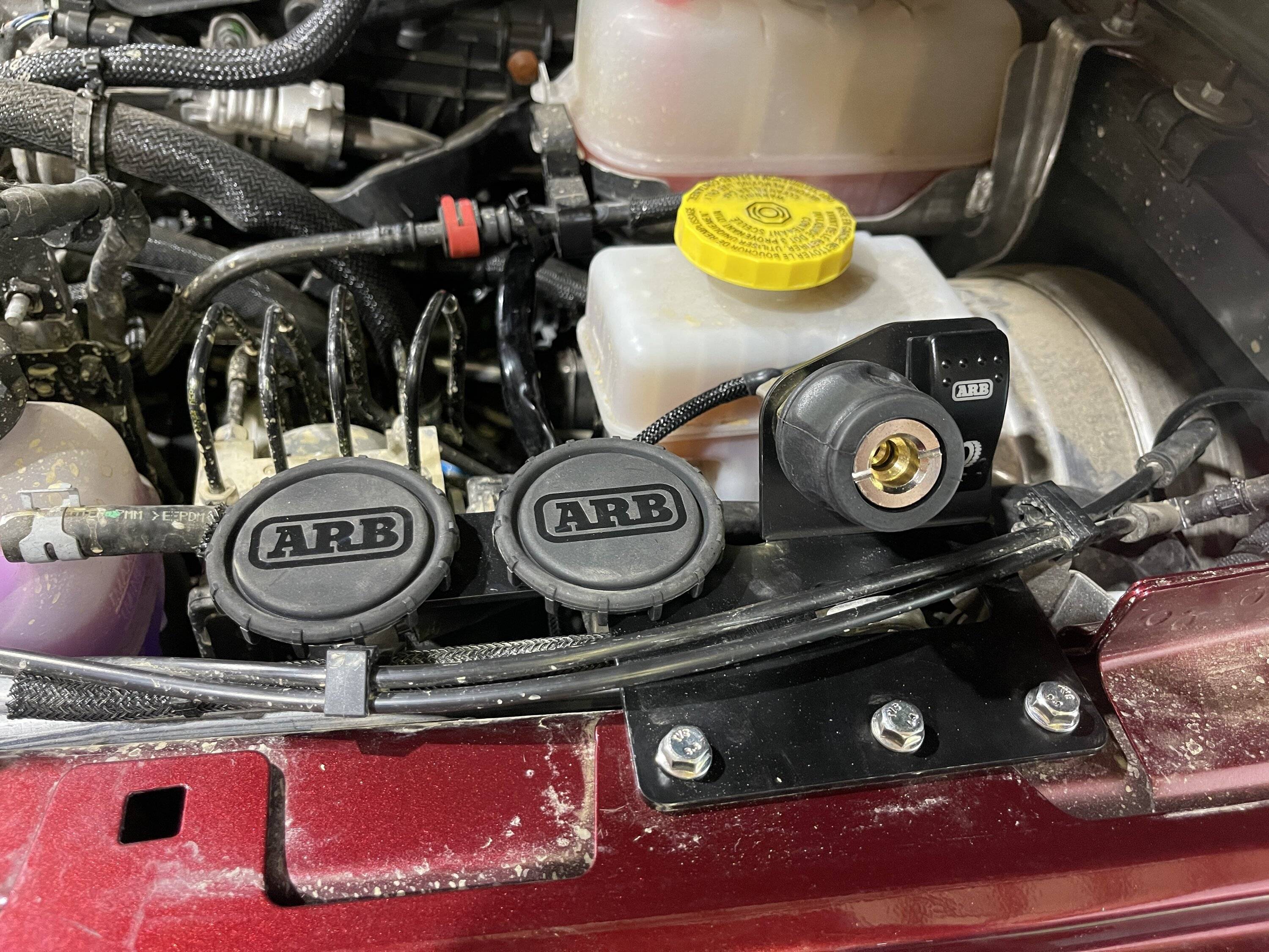 Jeep Wrangler JL ARB dual compressor mount under JL hood! 3DF322EE-225B-484C-91BE-6D8A166C2A06