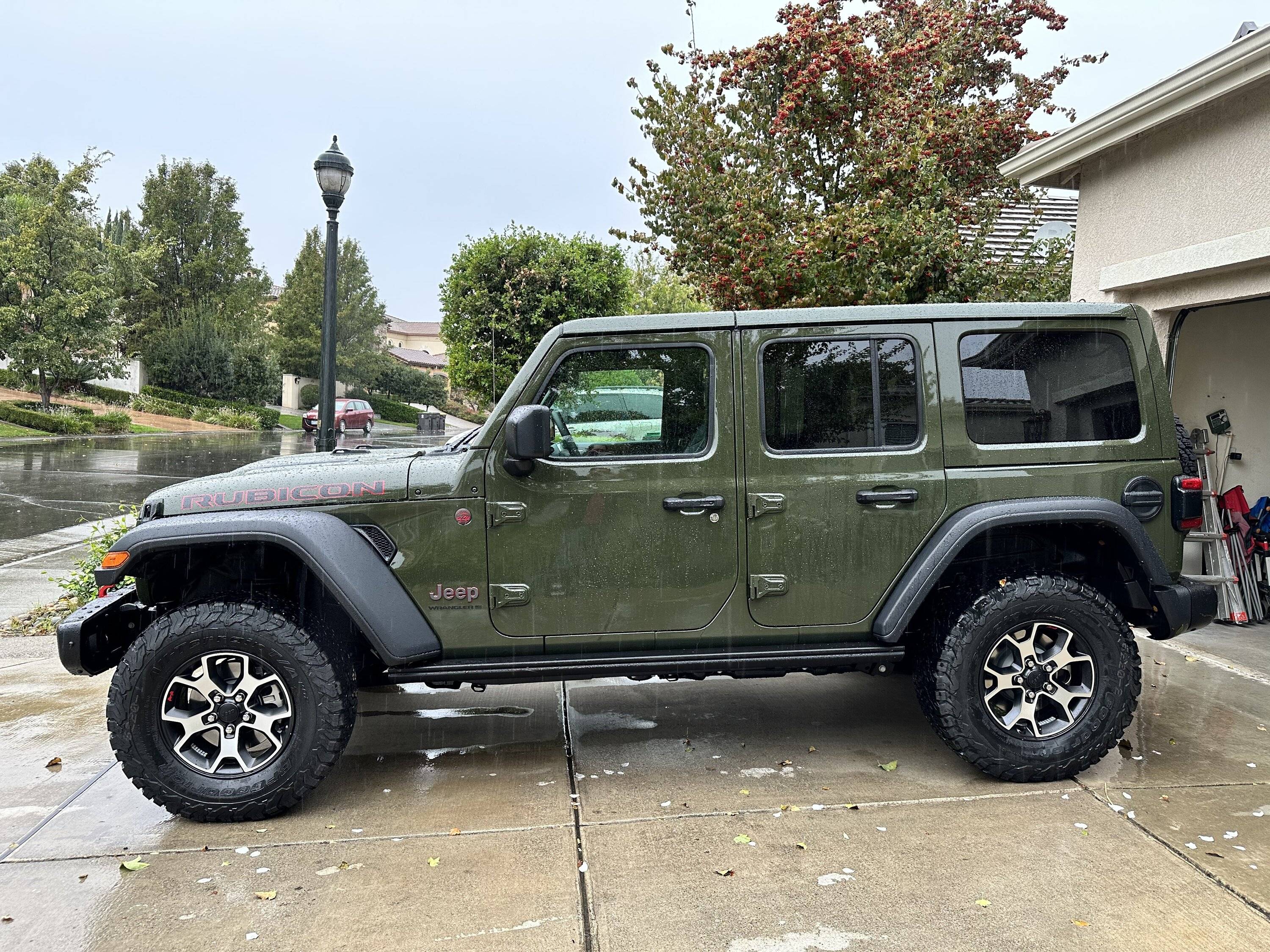 Jeep Wrangler JL Hi I am a new guy here. First Jeep owner. 2542B40C-9B4C-4813-9B2F-963B7116D4FE