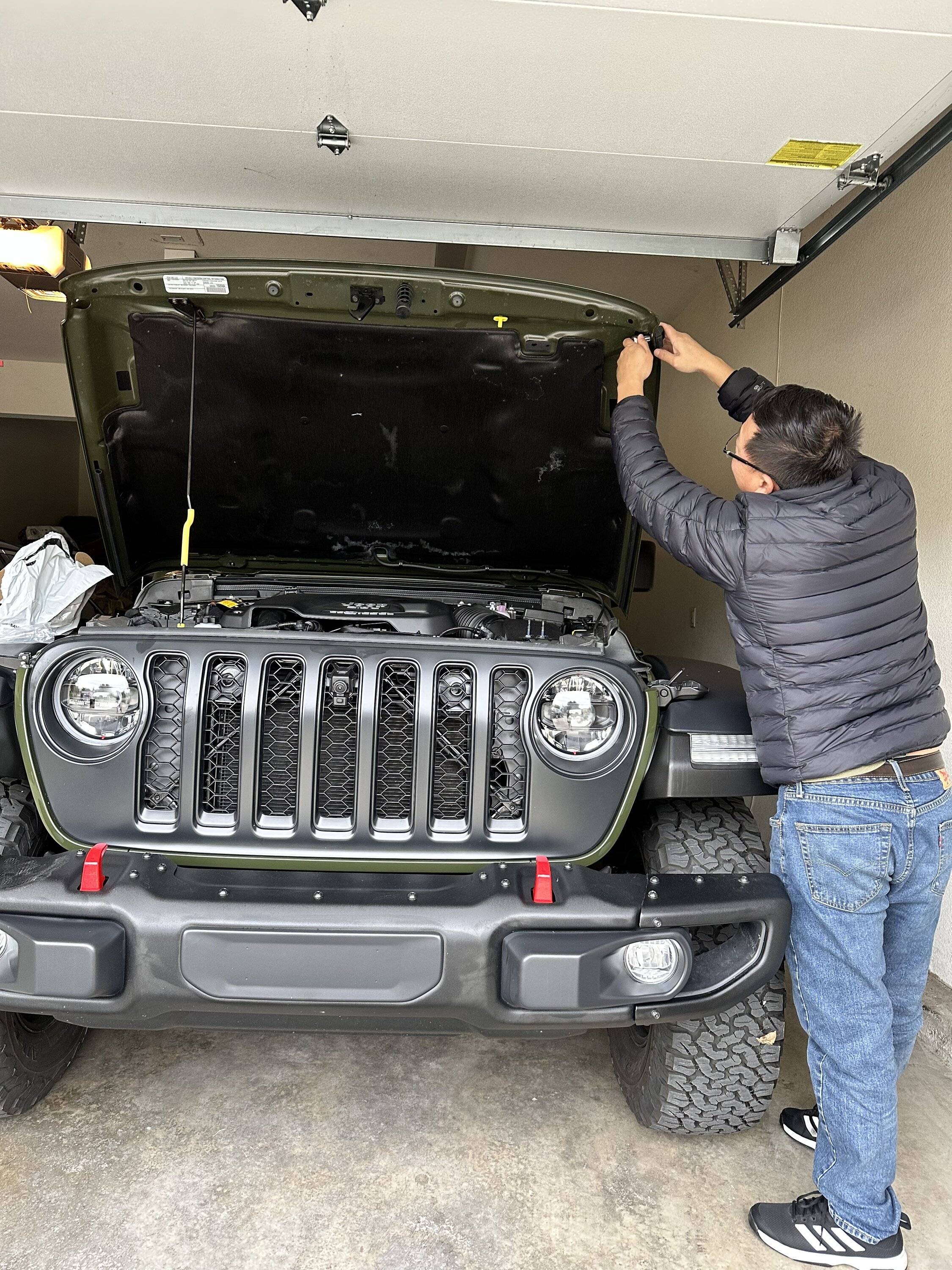 Jeep Wrangler JL Hi I am a new guy here. First Jeep owner. A65BD887-2E3F-4B8D-922B-3B70F9FC87FF