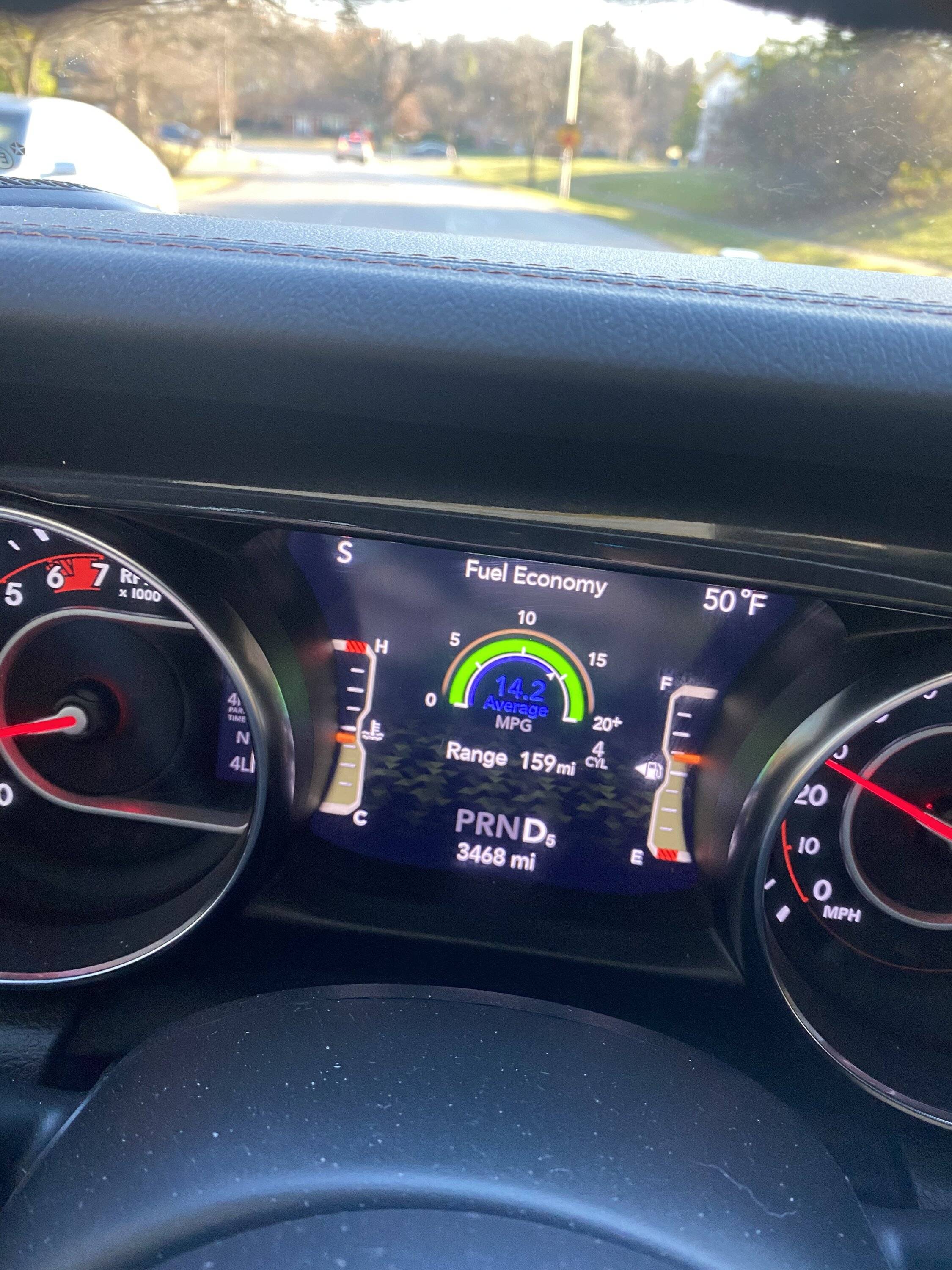 Jeep Wrangler JL 4cyl mode shown on dash. EA577987-EF03-4E84-B600-0EDAFB211596