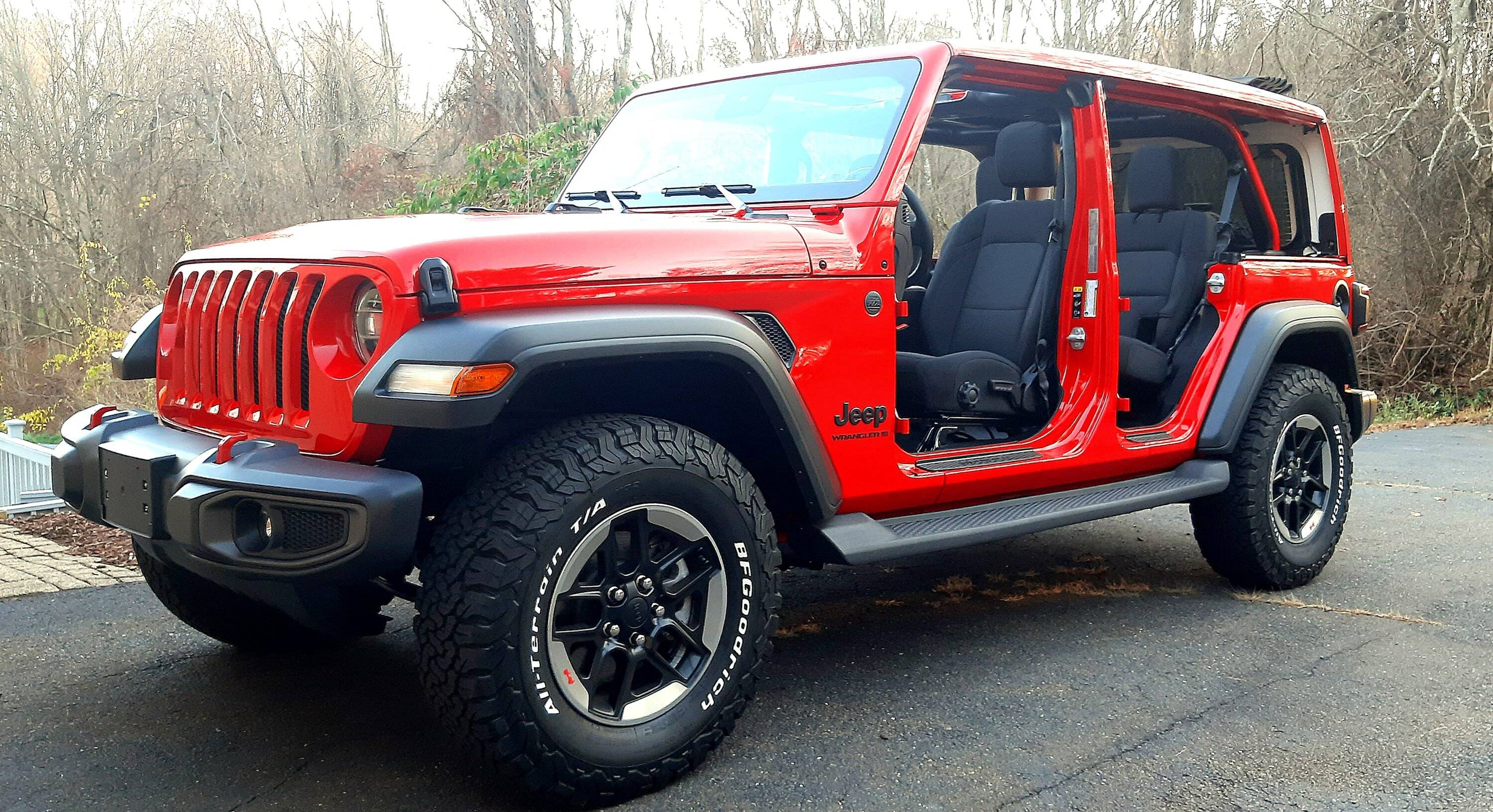 Jeep Wrangler JL 2023 with 2.0L I4 engine 20221112_155130