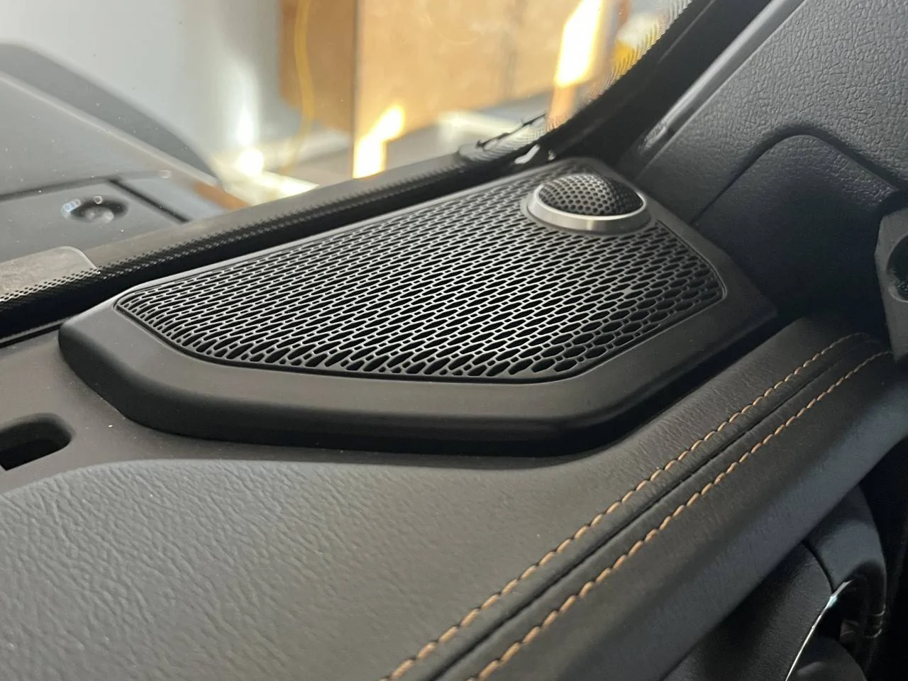 Jeep Wrangler JL Alpine upgraded sound system...seriously? Terra
