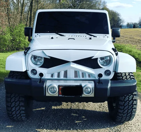 Jeep Wrangler JL with all the "angry grill" hate: Angry-Hawk-Grill