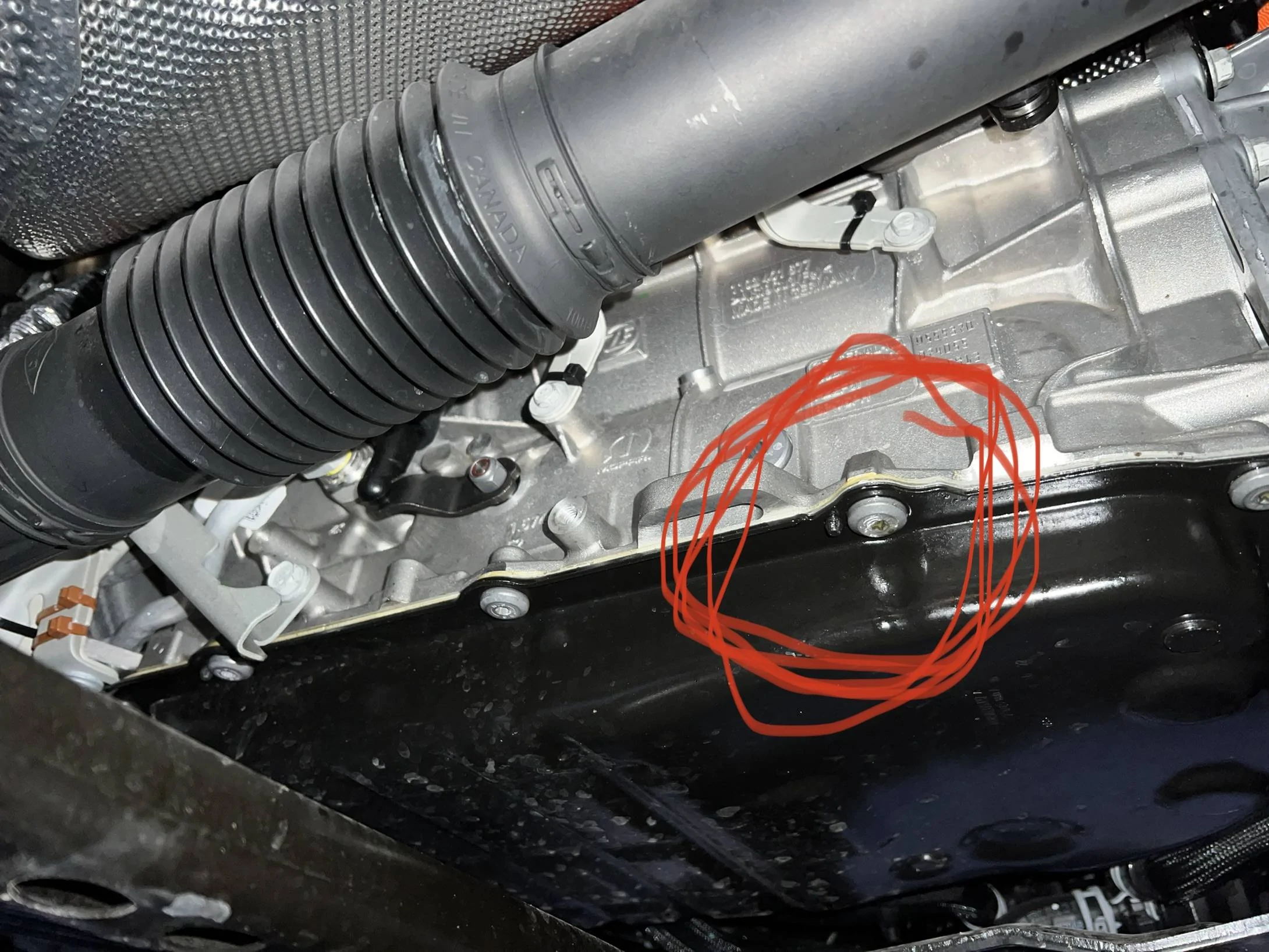 Jeep Wrangler JL 2023 JLUR 4xe: Transfer Case leak 6C9B21BC-2638-470B-95CE-94C8ACF15A9E