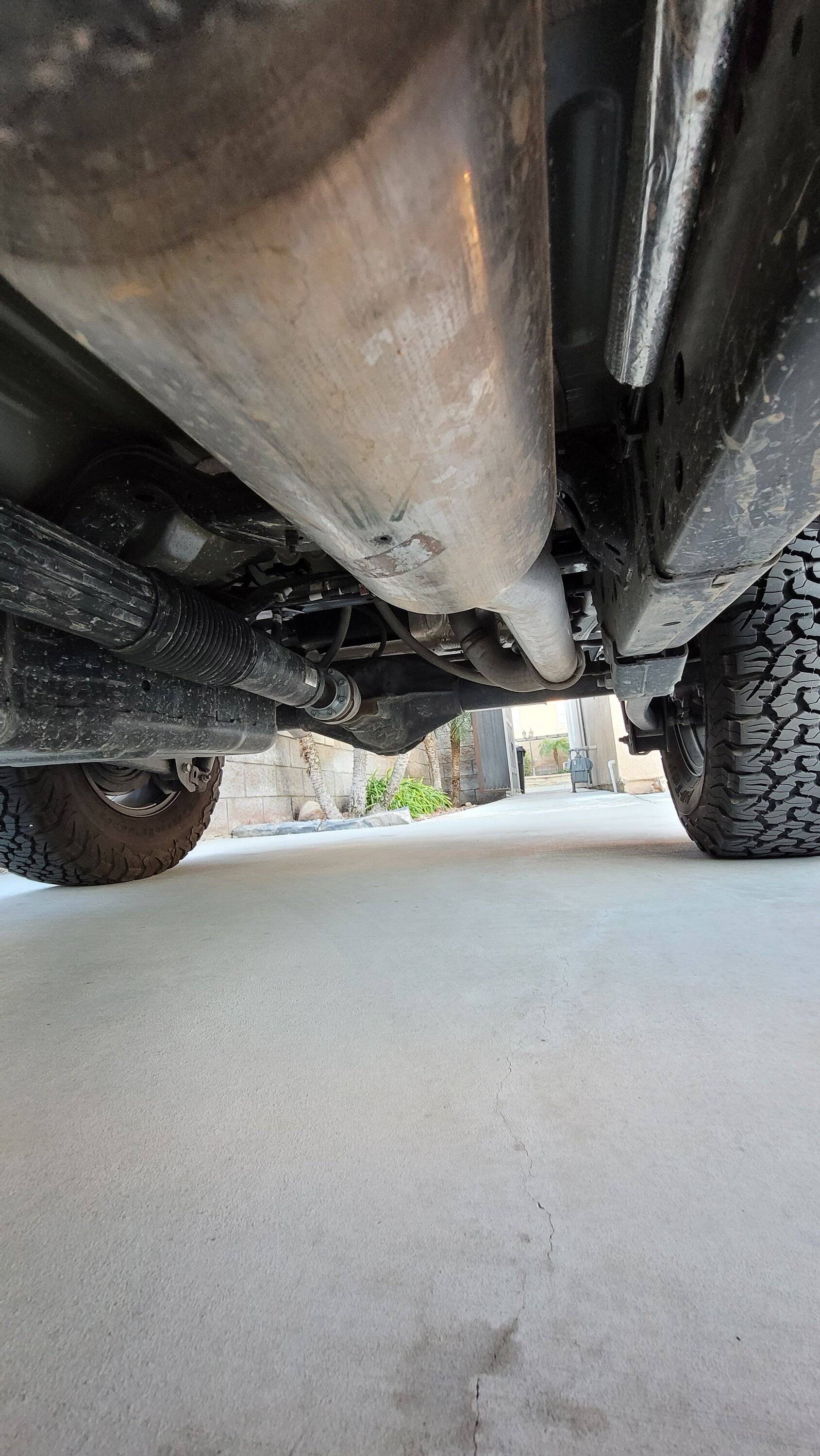 Jeep Wrangler JL Hole in the Exhaust System? 20221221_161438