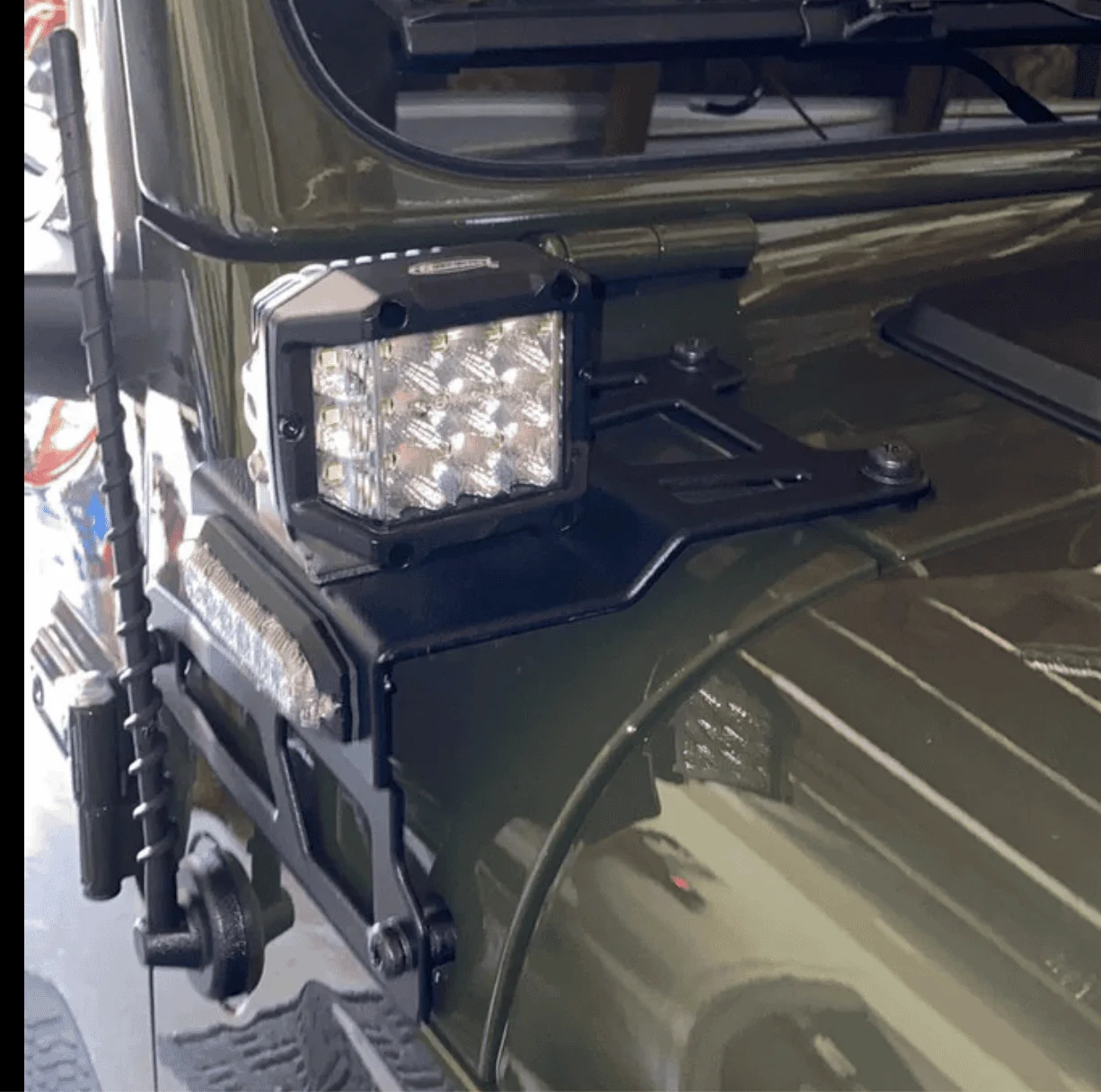 Jeep Wrangler JL What are these side facing lights? Screen Shot 2022-12-22 at 7.20.01 PM