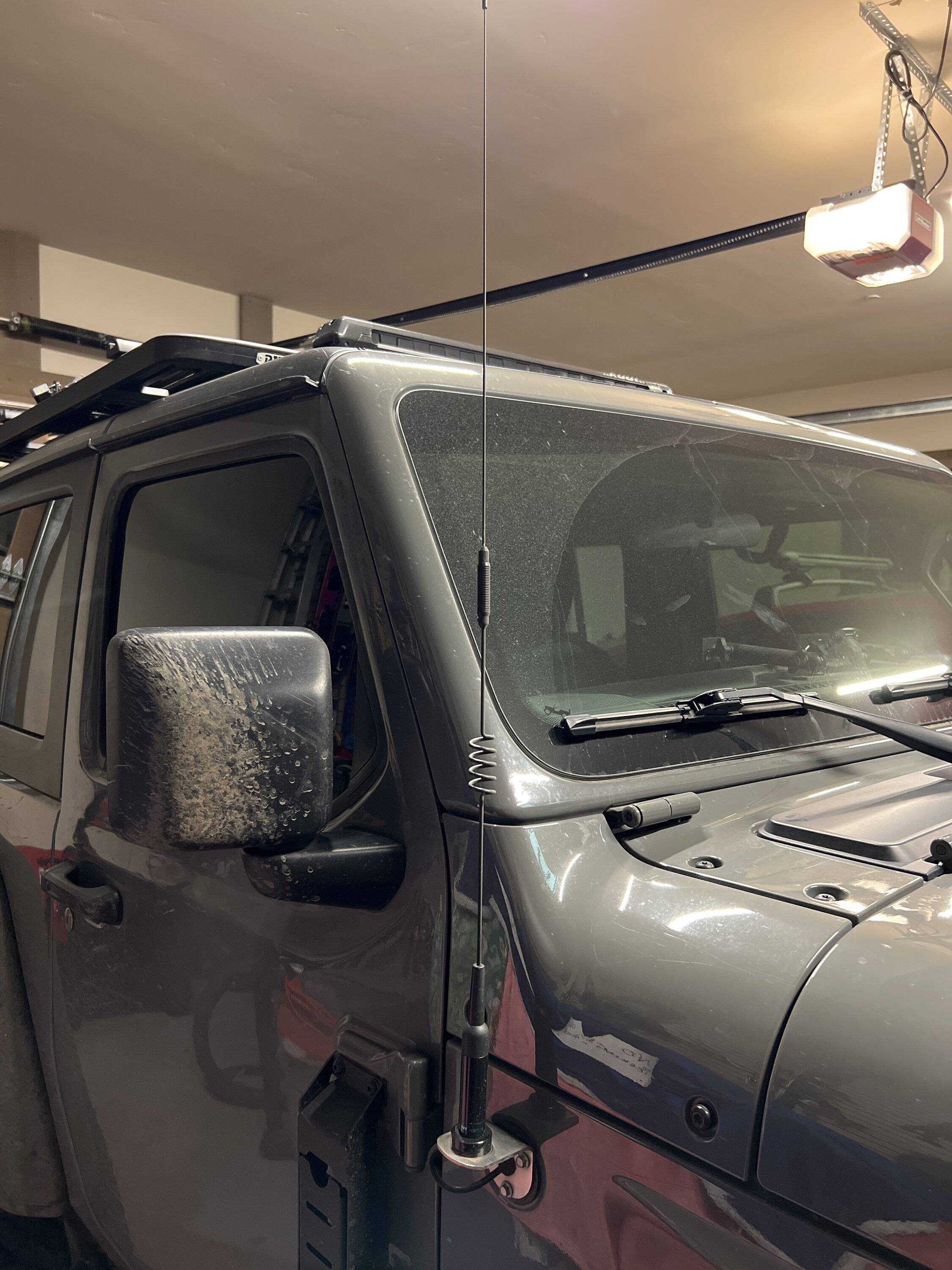 Jeep Wrangler JL GMRS Antenna on tailgate?? image