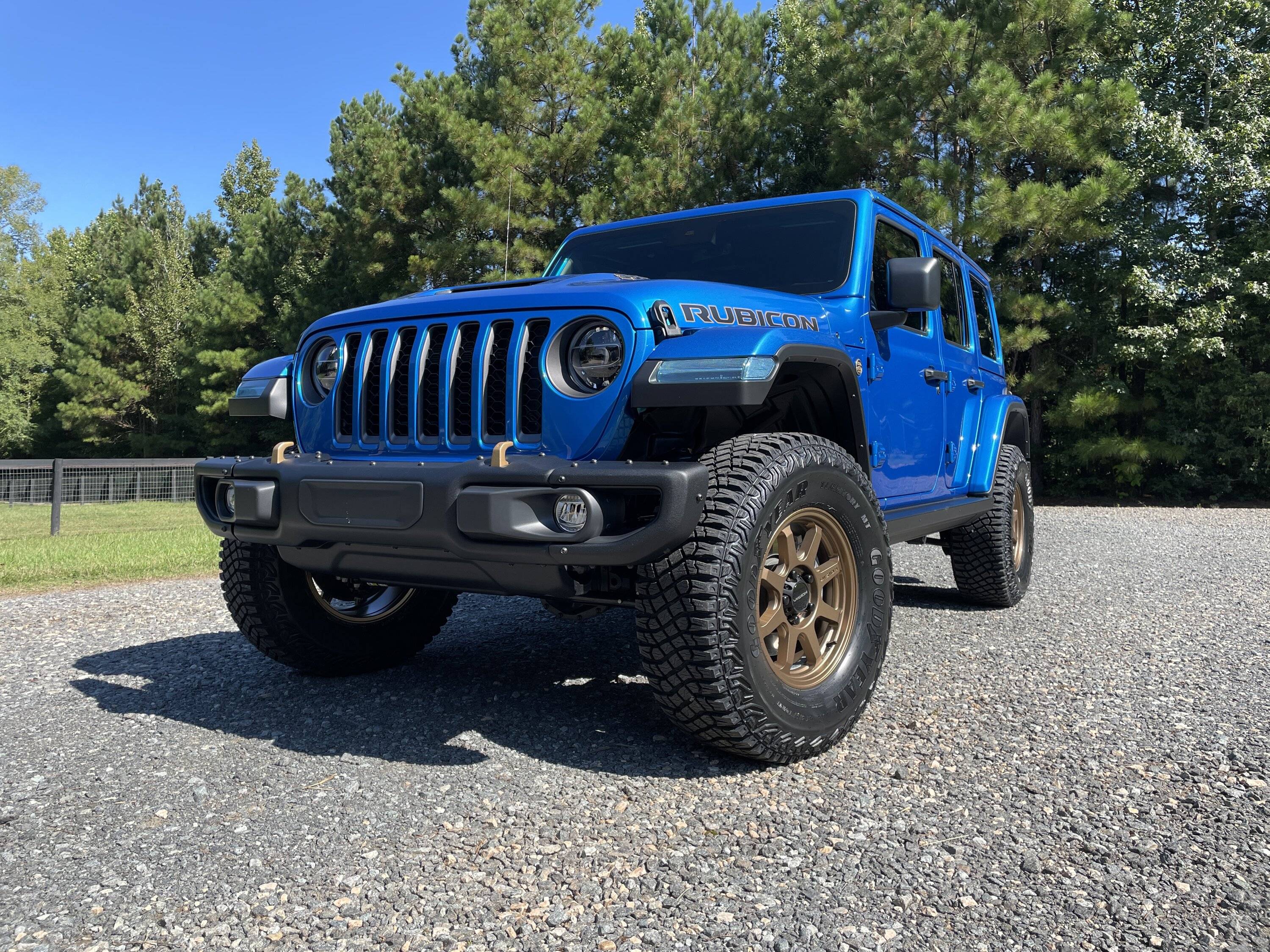 Jeep Wrangler JL bronze wheel options IMG_1588.JPG