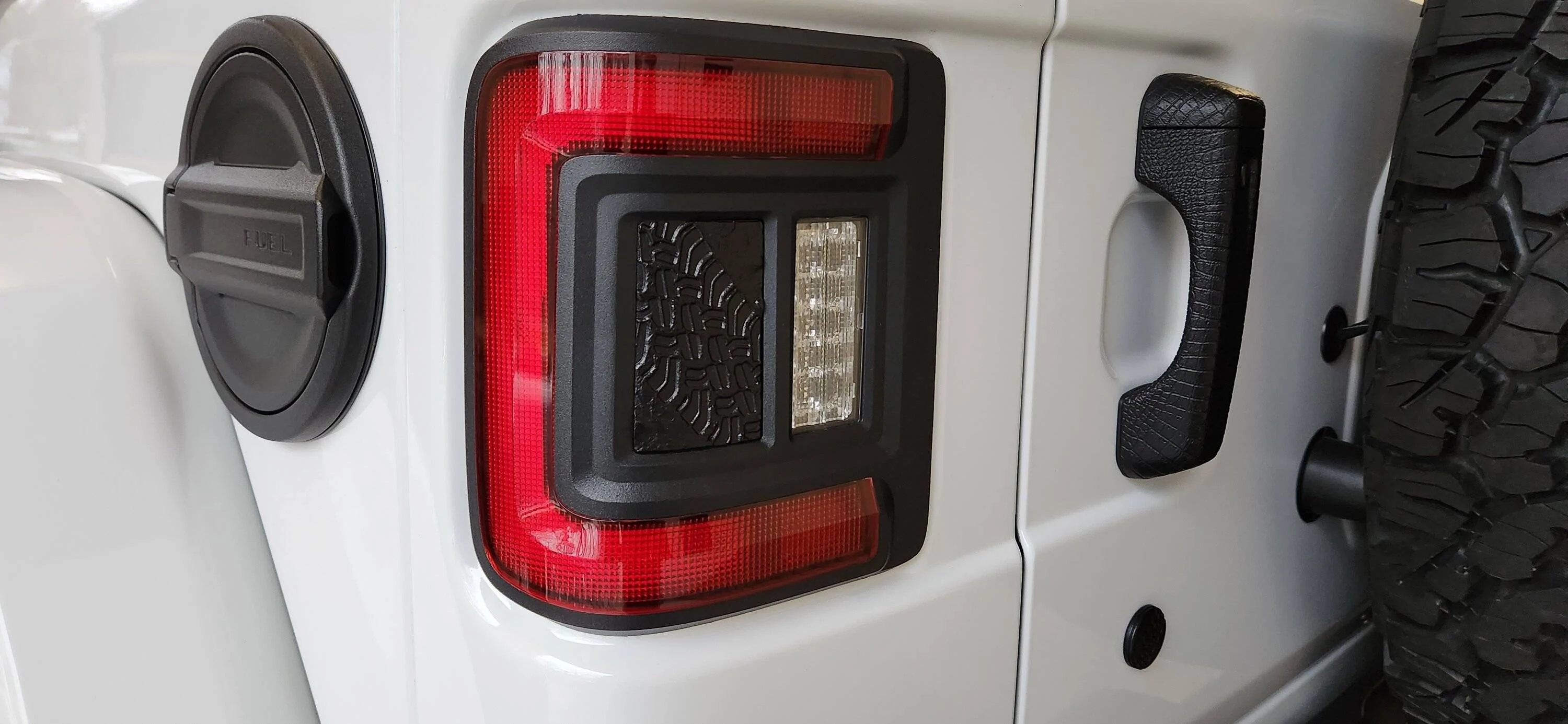 Jeep Wrangler JL Oracle flush mount tail lights!!! 20221222_142140
