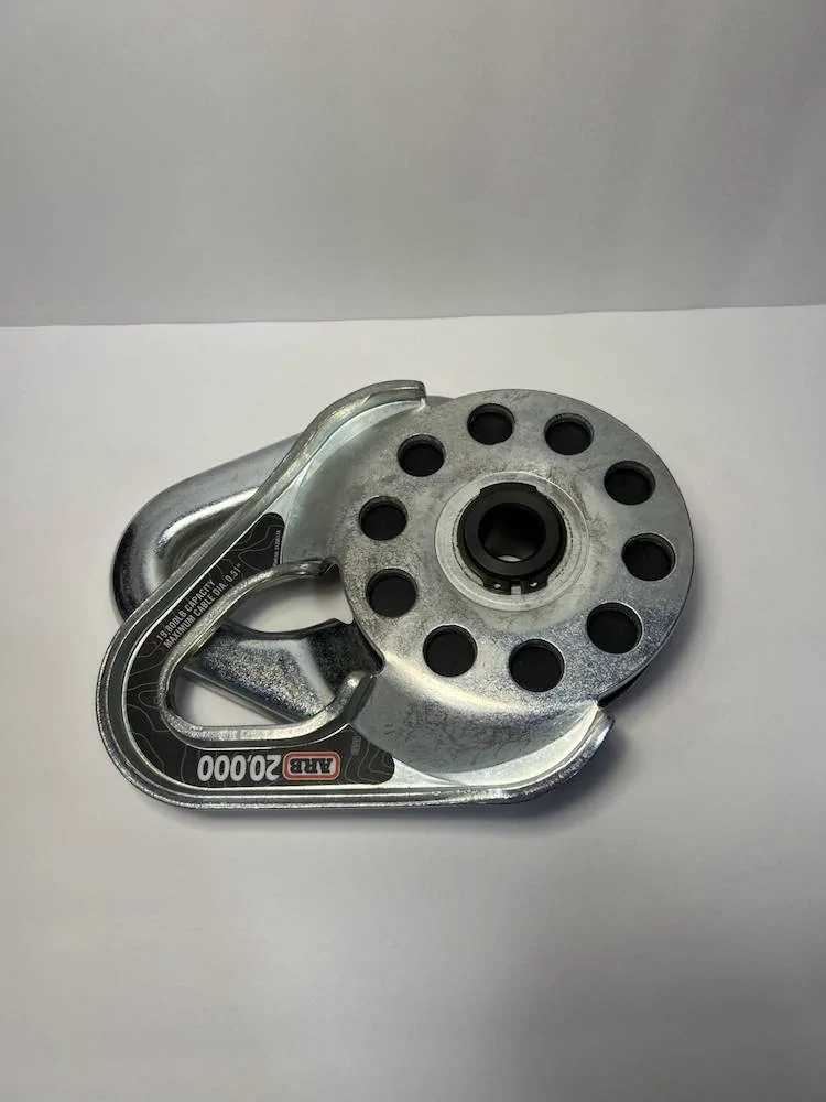 Jeep Wrangler JL Clearing out some unused items Snatch Block