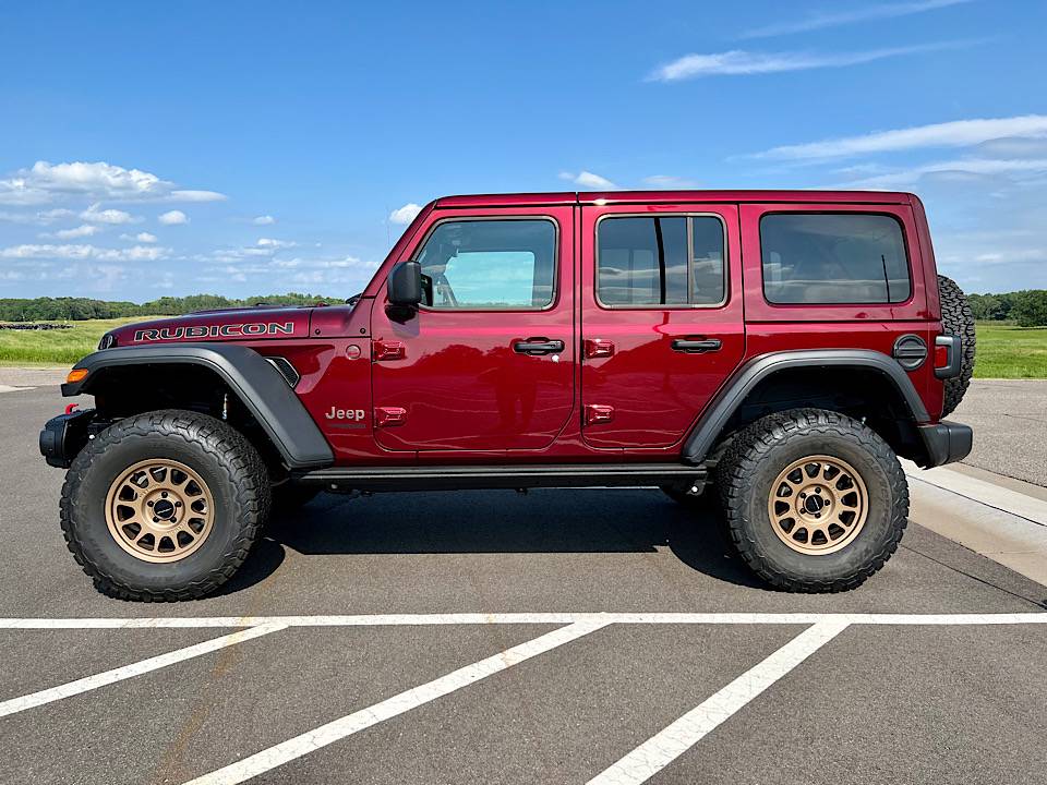 Jeep Wrangler JL bronze wheel options 9C5ABA34-DE61-4AF5-A00F-A44A1AA0CDFE