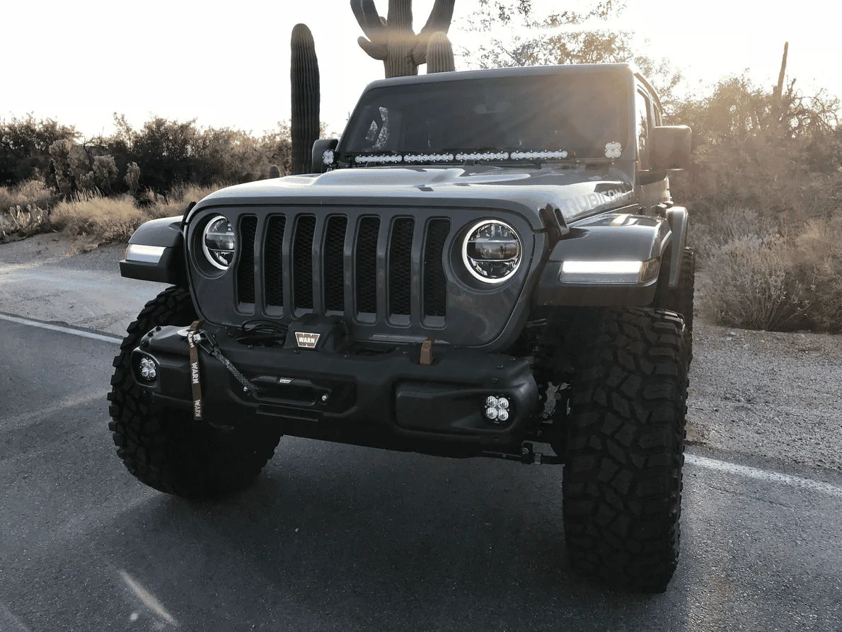 Jeep Wrangler JL Off-road driving lighting with specific location requirements 1672350768653