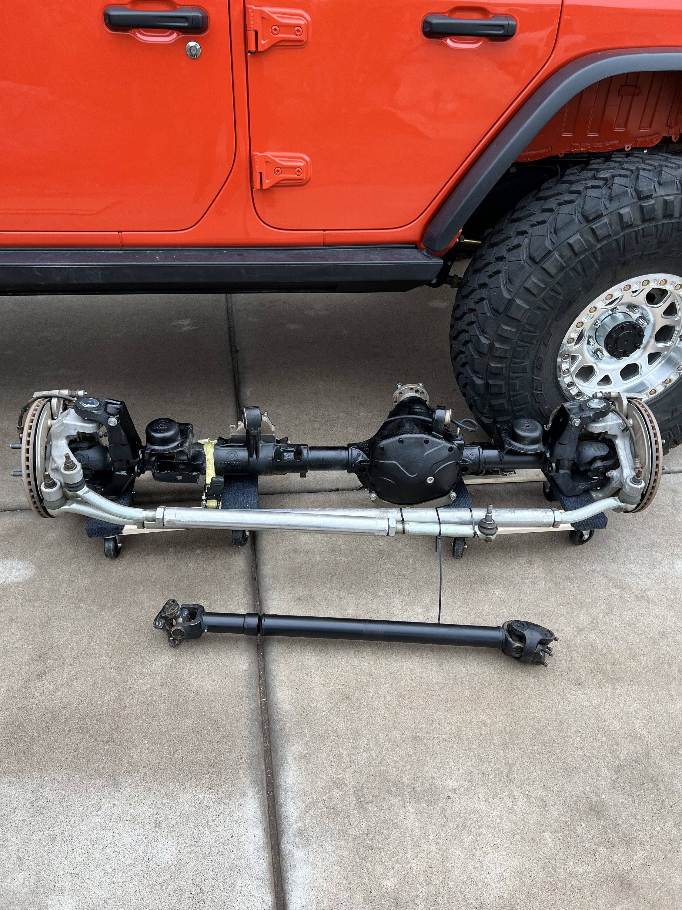 Jeep Wrangler JL JLUR Rubicon Axles CBEB49D9-DF1C-4E33-920E-42E421D8321F