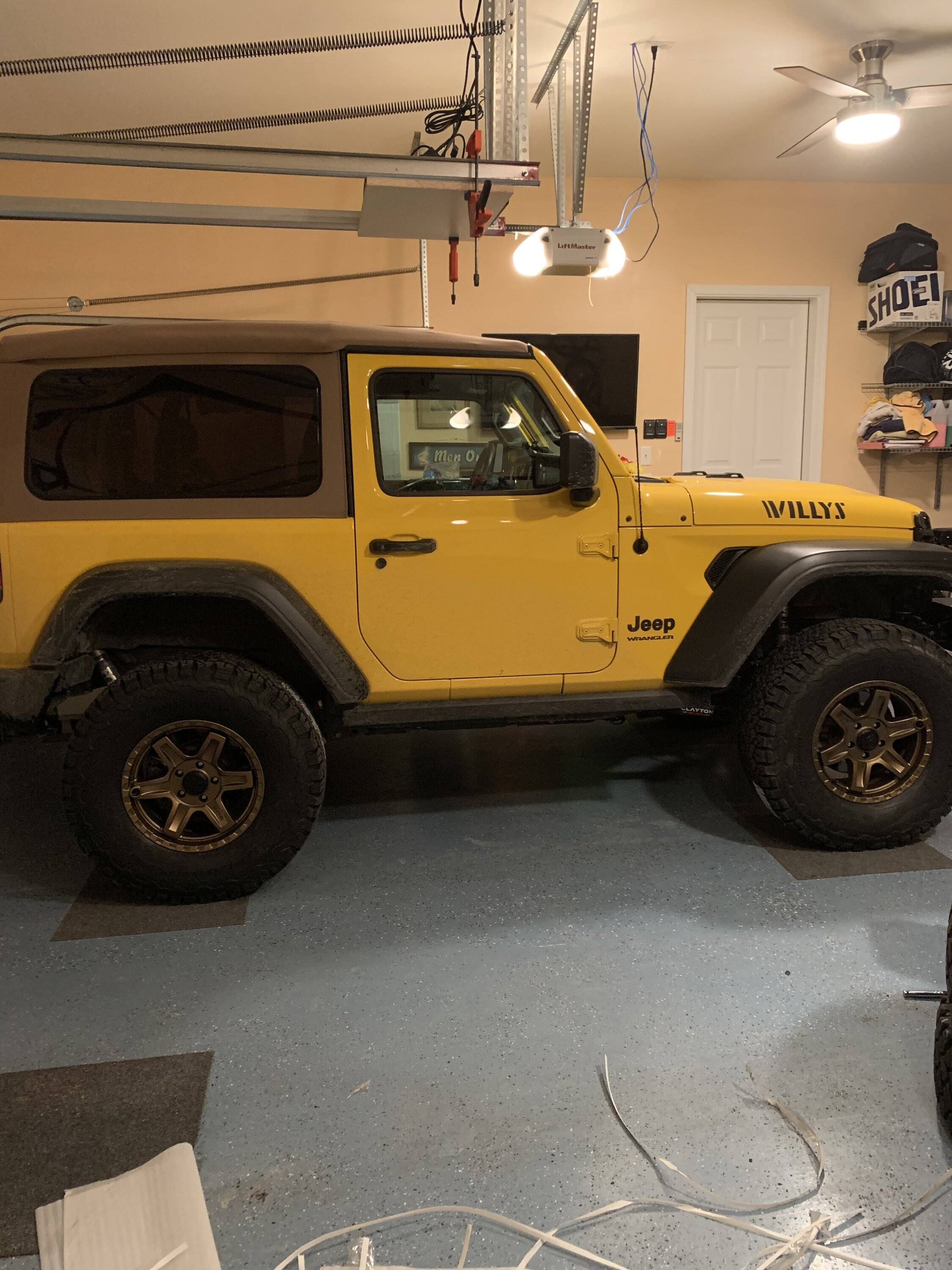Jeep Wrangler JL 2 door Lifted Willys Pics IMG_1638