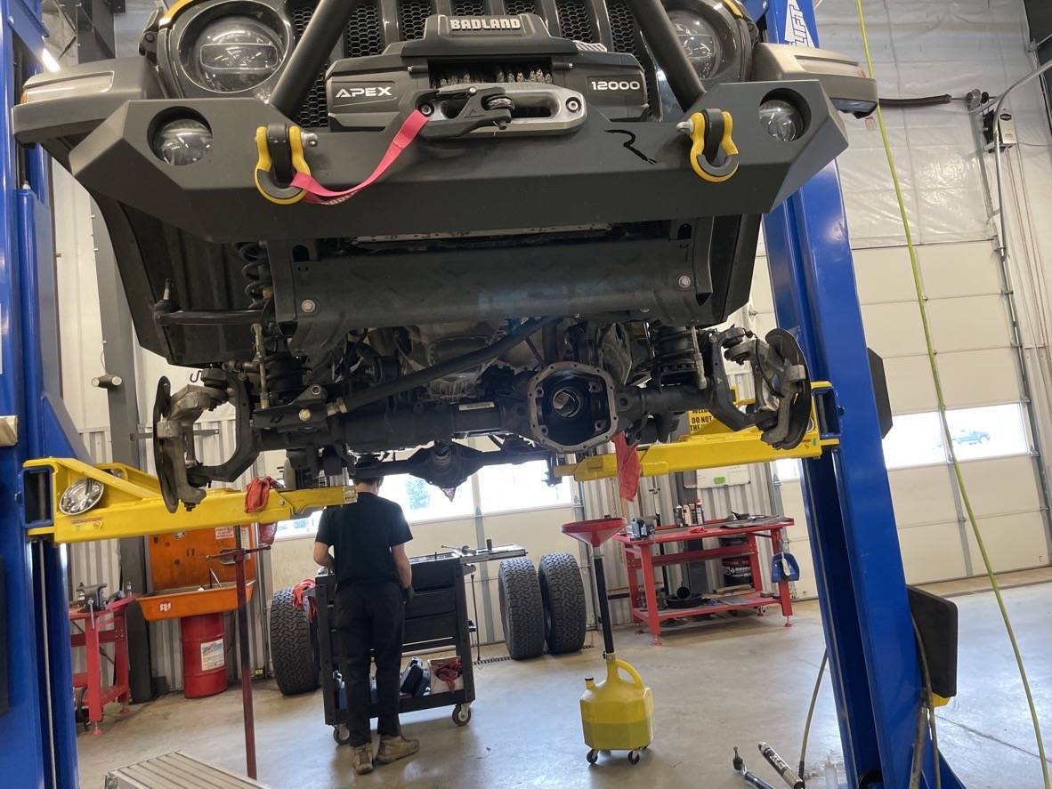 Jeep Wrangler JL 2 door Lifted Willys Pics F9LEqksyJtjGTbWnKMd4ZNbZ7KS6Tufg-wmtk8aY1-nCCEUUxDm6s5wNO6_WfK1JH1BCXJnW-KsmNZZwhIqk6pNTU4xpqG