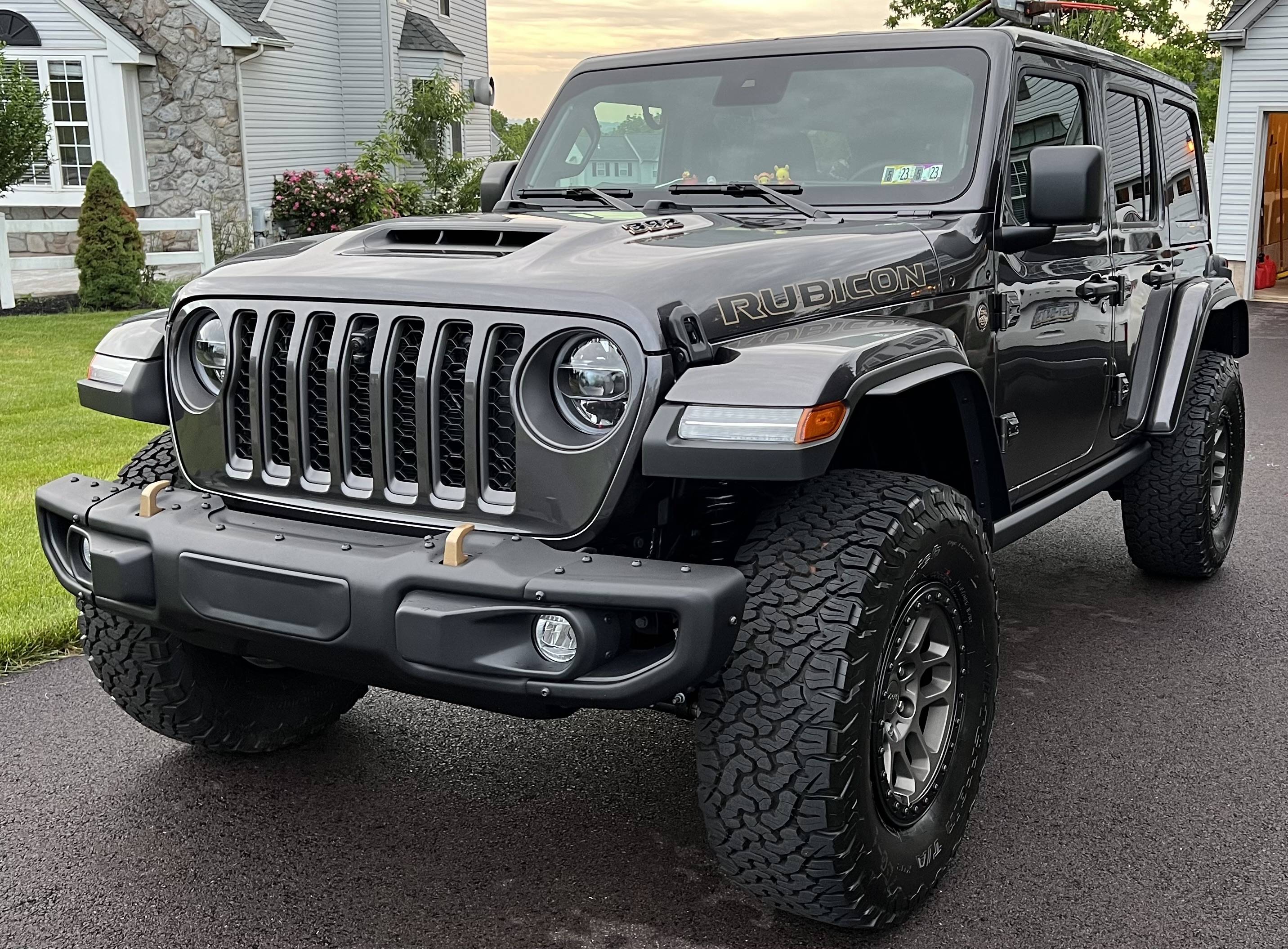 Jeep Wrangler JL Matt's 392 Build Overall - Stock Front Profile
