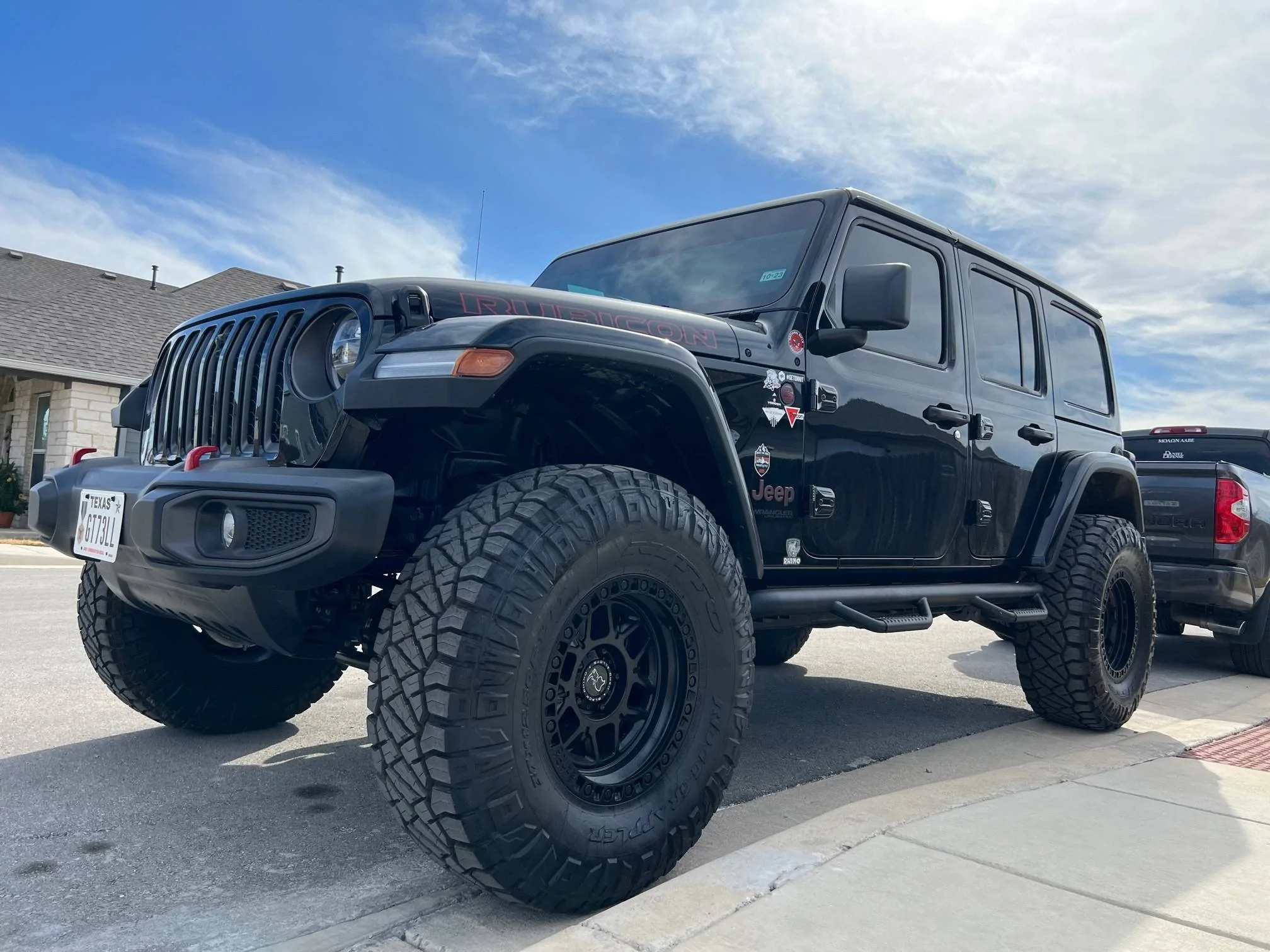 Jeep Wrangler JL Lift Kit Help Jeep front corner
