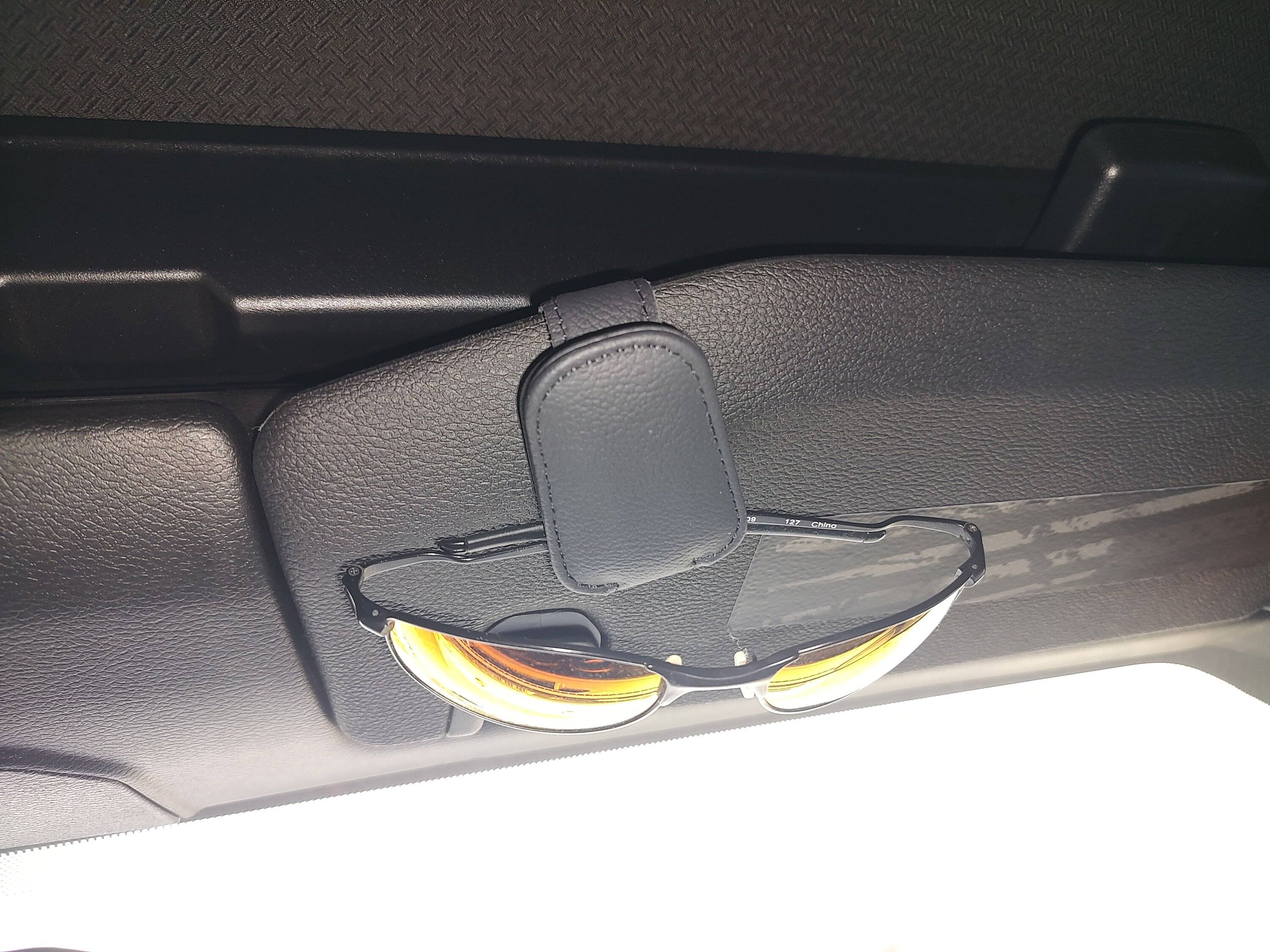 Jeep Wrangler JL Glasses holder? IMG_20230104_113302092