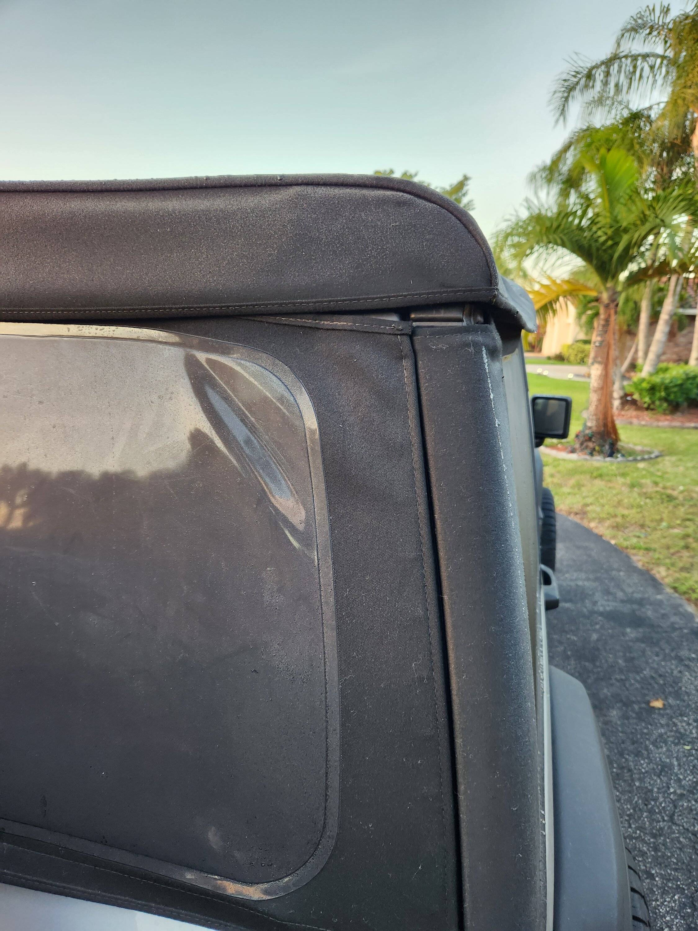 Jeep Wrangler JL Help with soft top gaps -- cause and fix? 20230104_072301