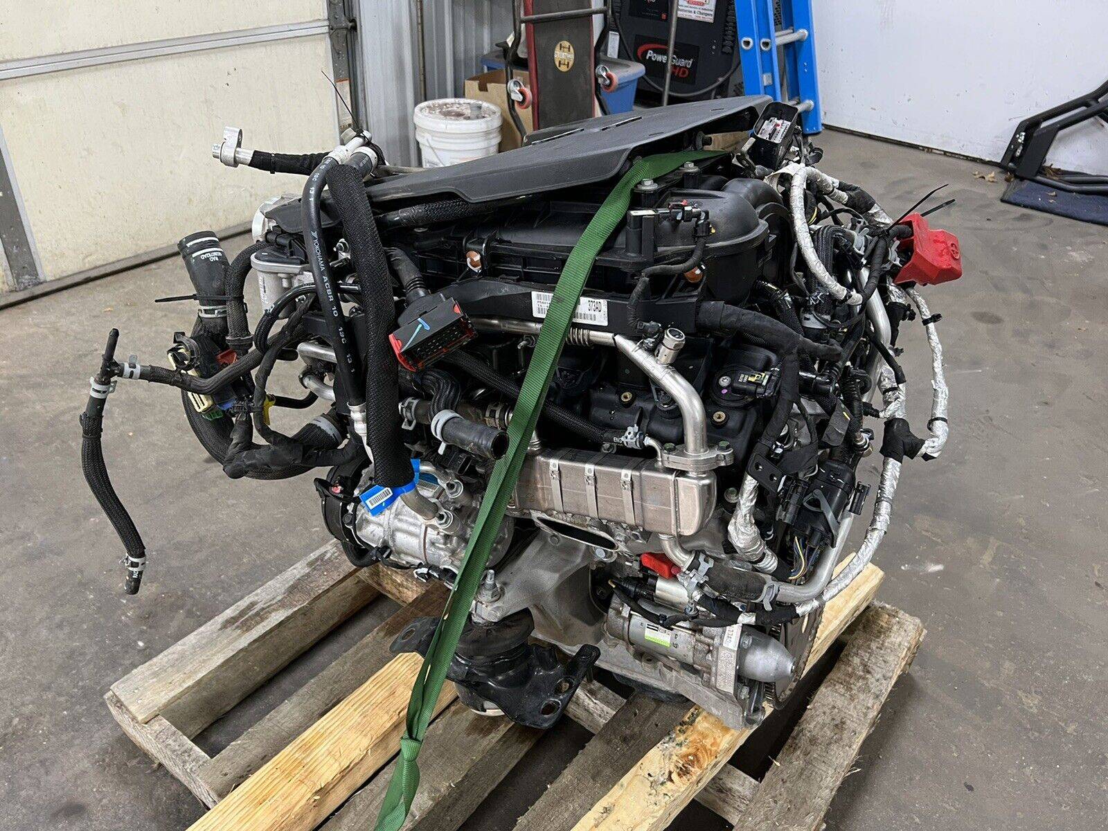 Jeep Wrangler JL 2019 3.6L JL ECT Sensor Location. motor 1