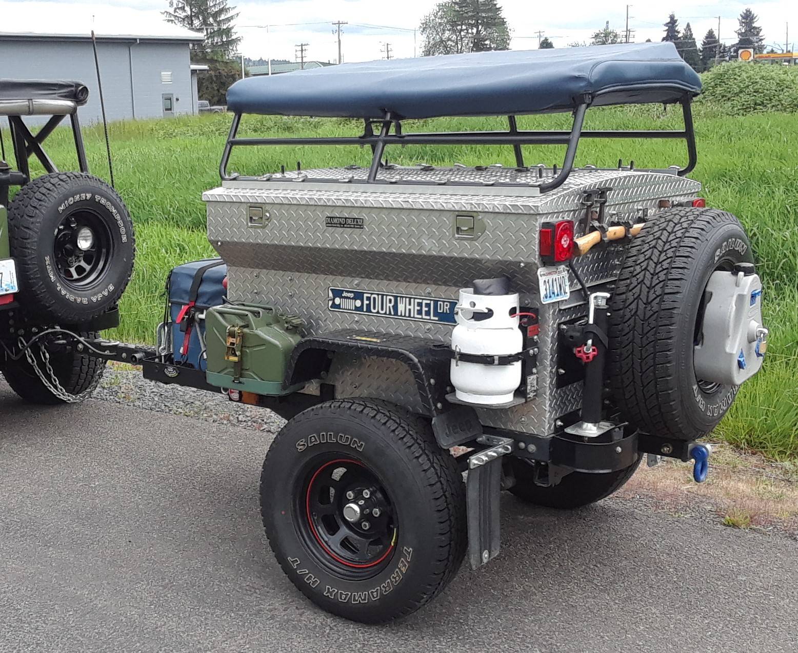 Jeep Wrangler JL Willys vs Rubicon Willys and trailer.7 (3)