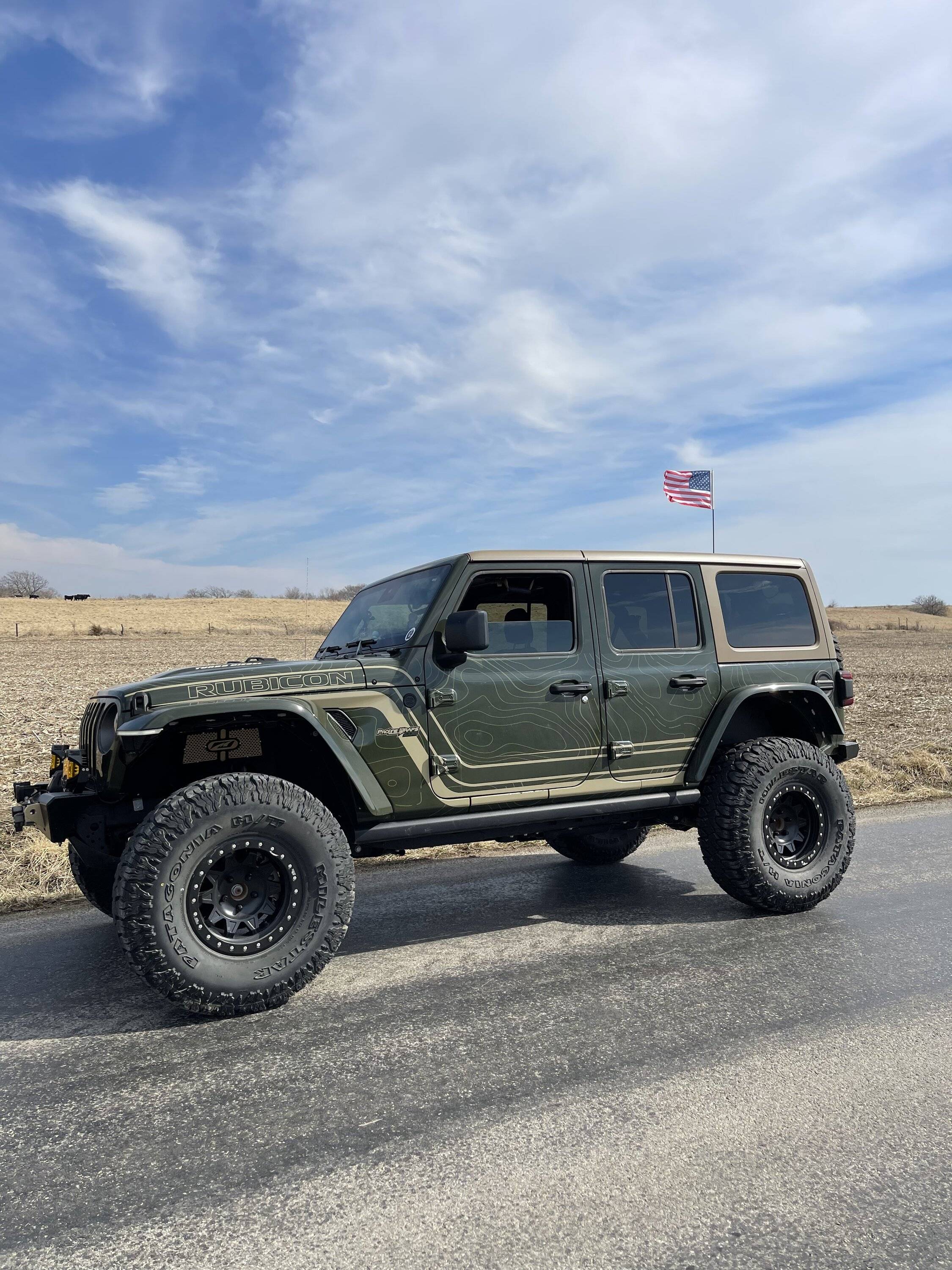 Jeep Wrangler JL Painted JLUR TOP!!!! 0AB9FD8B-7334-4E0B-B815-18A3E296D6E3