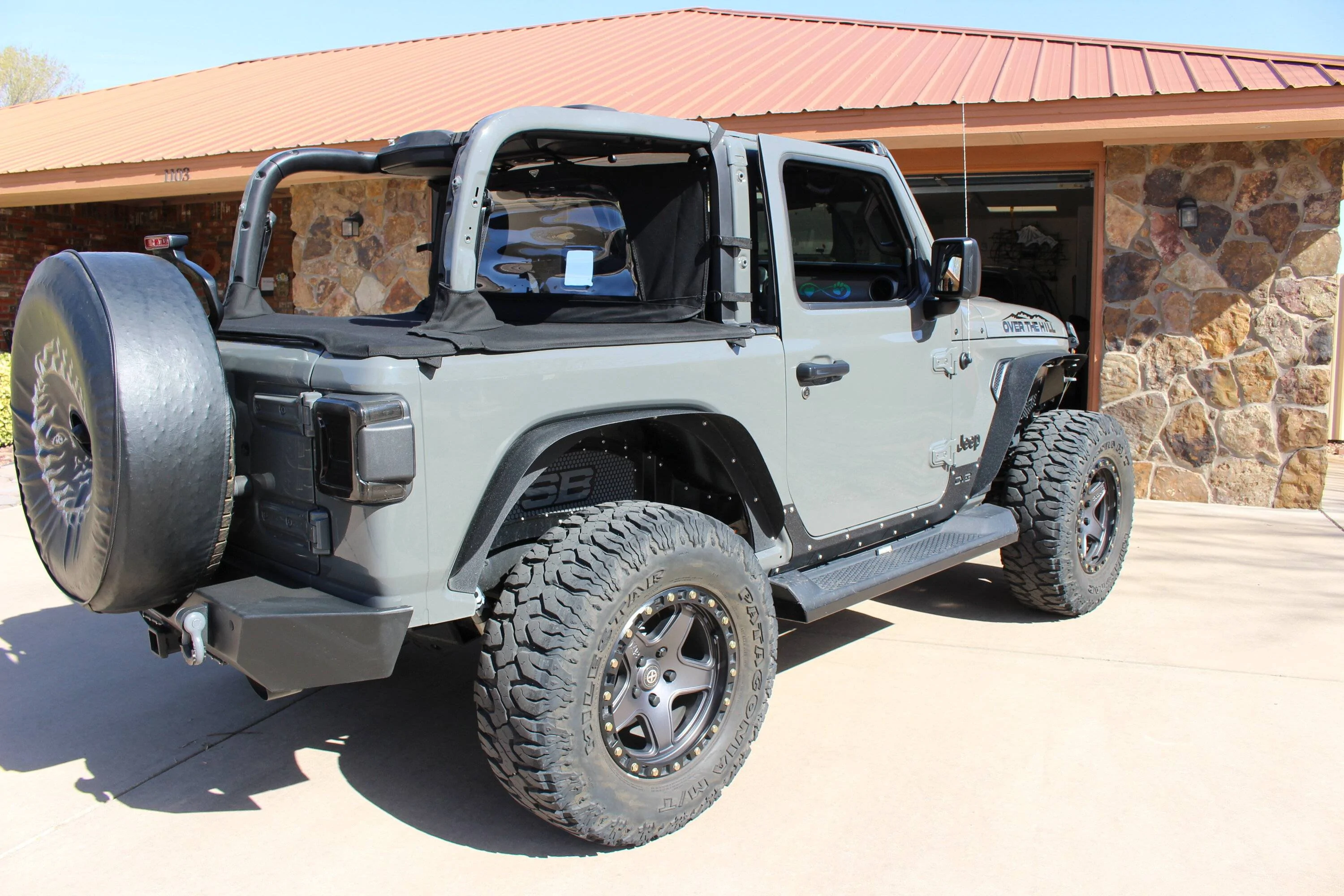 Jeep Wrangler JL 2 door accessories IMG_0902