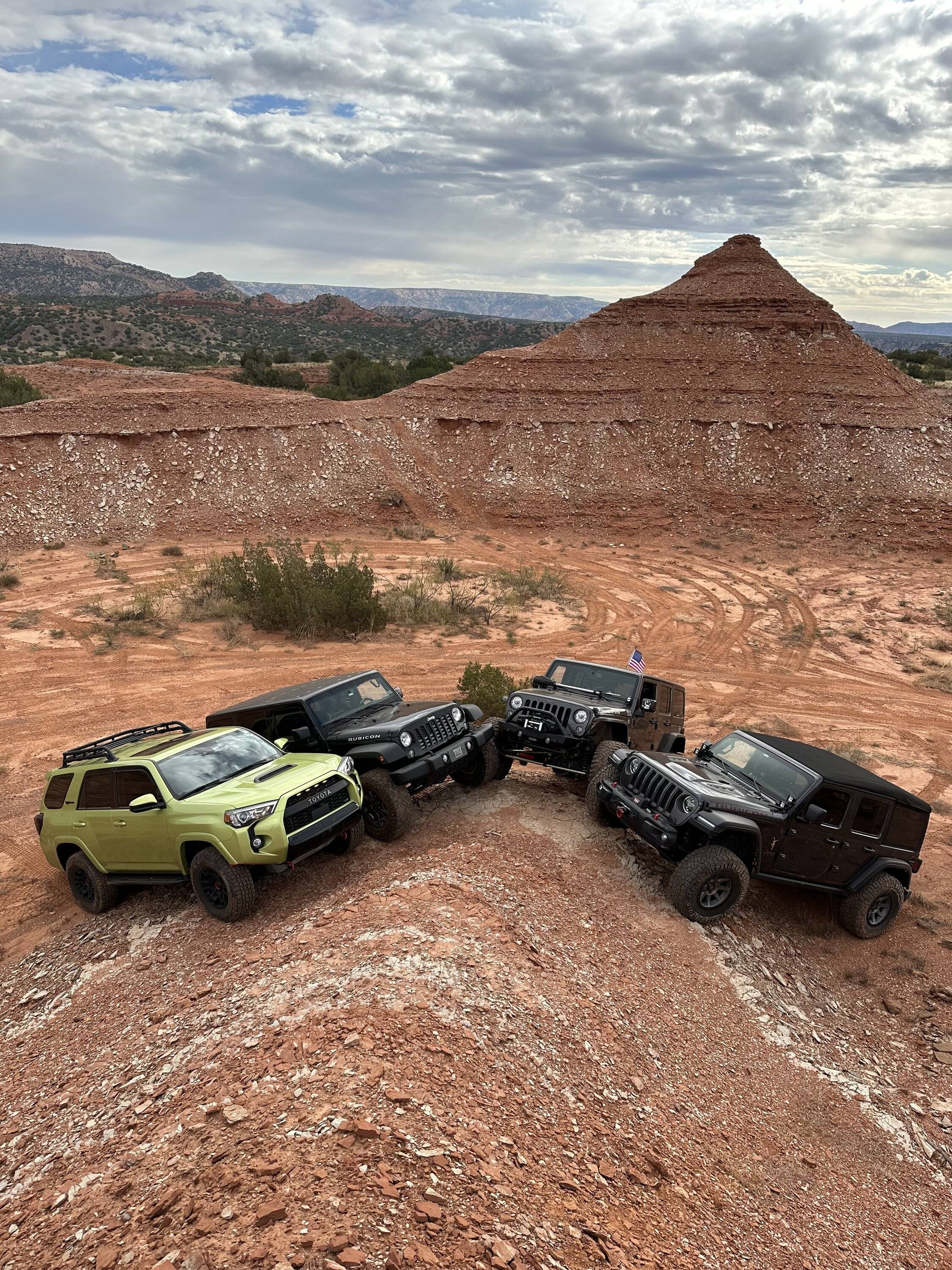 Jeep Wrangler JL Merus Adventure Park 55763728-2B69-4D9E-A9DE-5050C9F8BFCA