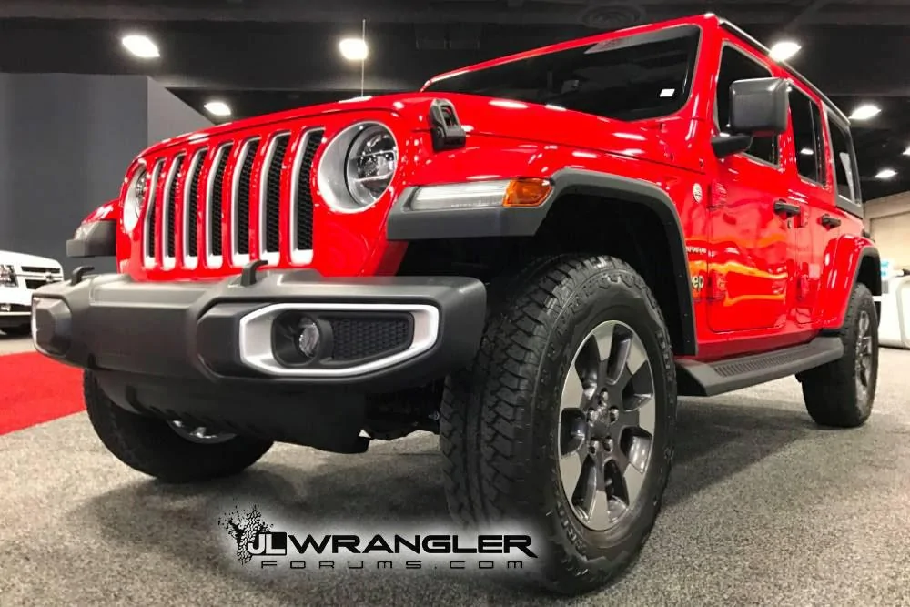Jeep Wrangler JL FIRECRACKER RED Wrangler JL Club 2018-jeep-wrangler-sahara-jl-dfw1-jpg