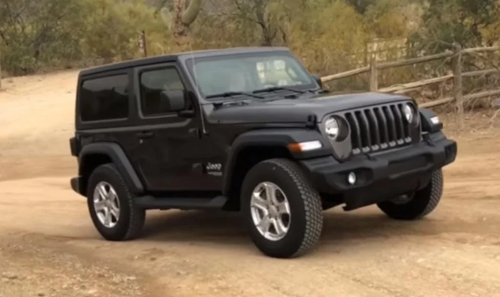 Jeep Wrangler JL Sport.. p_713eify53
