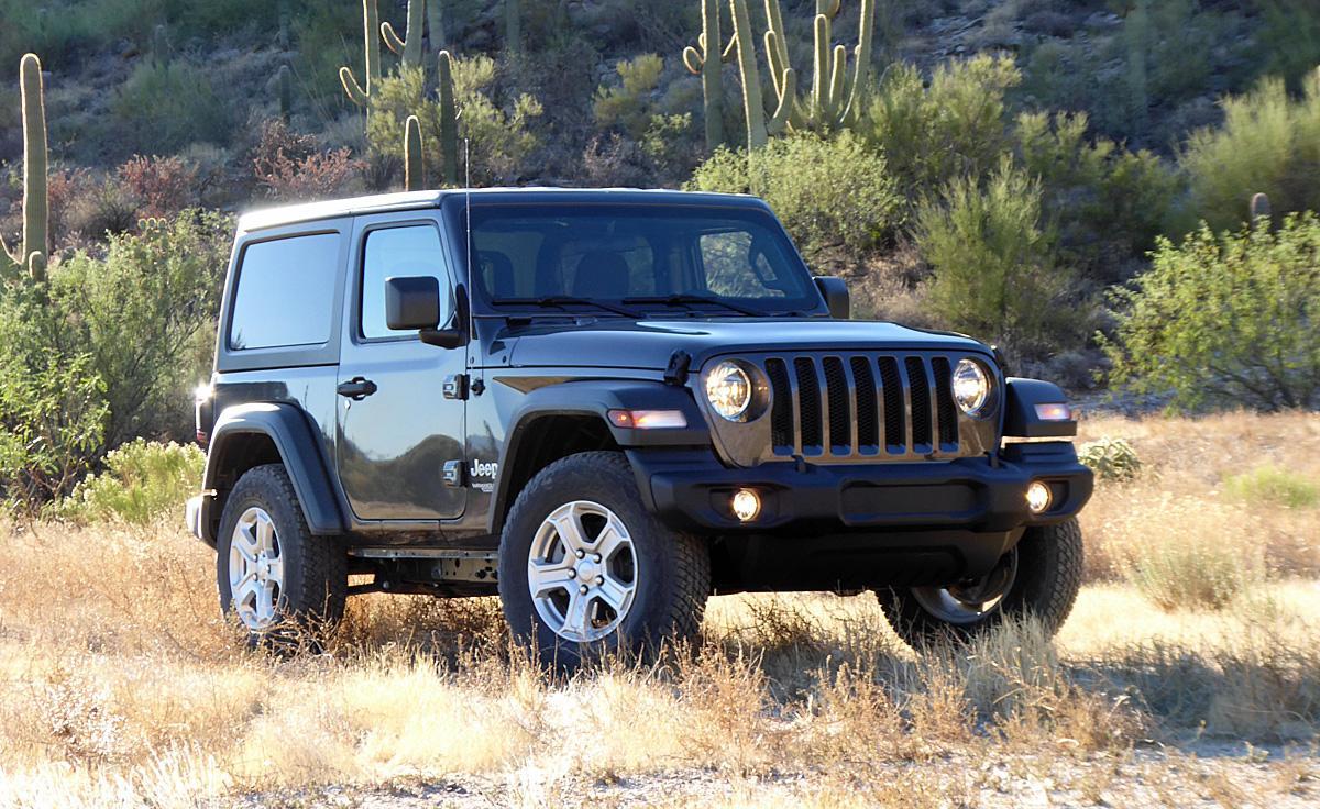 Jeep Wrangler JL Sport.. 2018-jeep-wrangler-jl-2-door-front-quarter