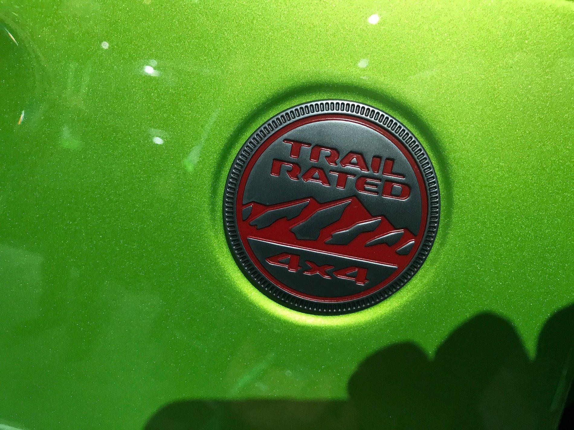 LA Auto Show Wrangler JL 4 Door Rubicon Mojito Green 12.JPG