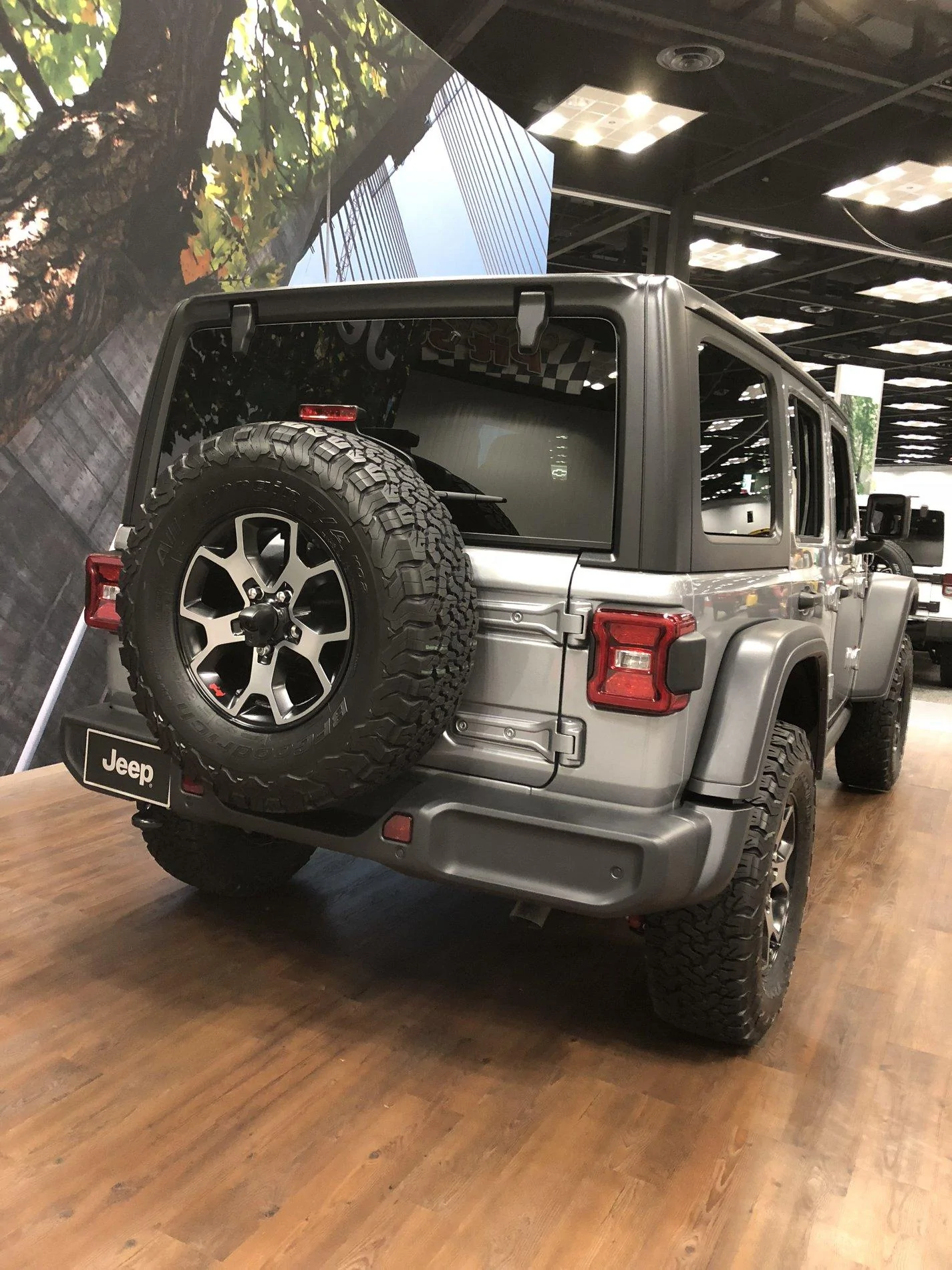 Jeep Wrangler JL Mopar Accessories 4A7CAF02-F316-4AF2-BC15-548245ED0F63