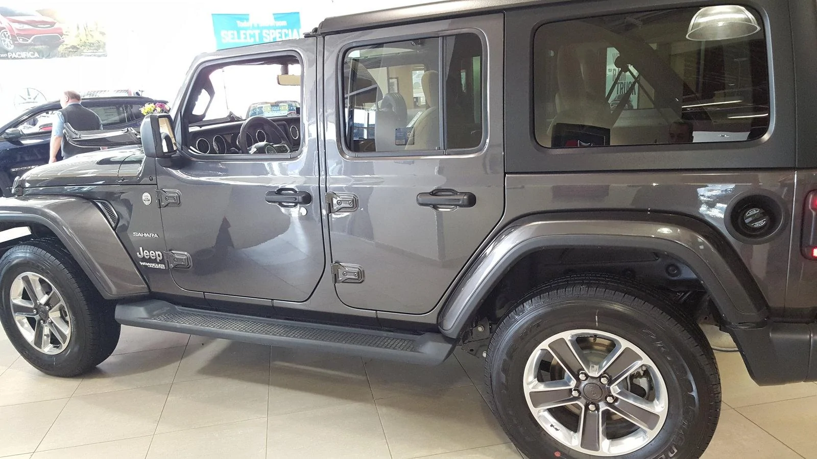 Jeep Wrangler JL Any 2.0L Jeep Wrangler JL in sight for delivery? 20180327_105112
