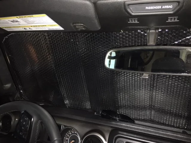 Jeep Wrangler JL JL Windshield Sunshade IMG_8745