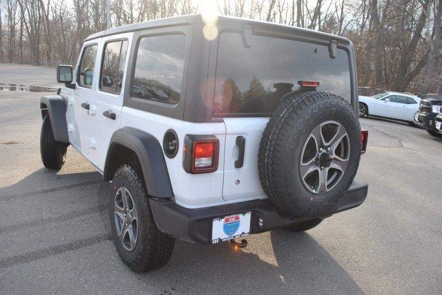 Jeep Wrangler JL JLs with JK-like tail lights? 2