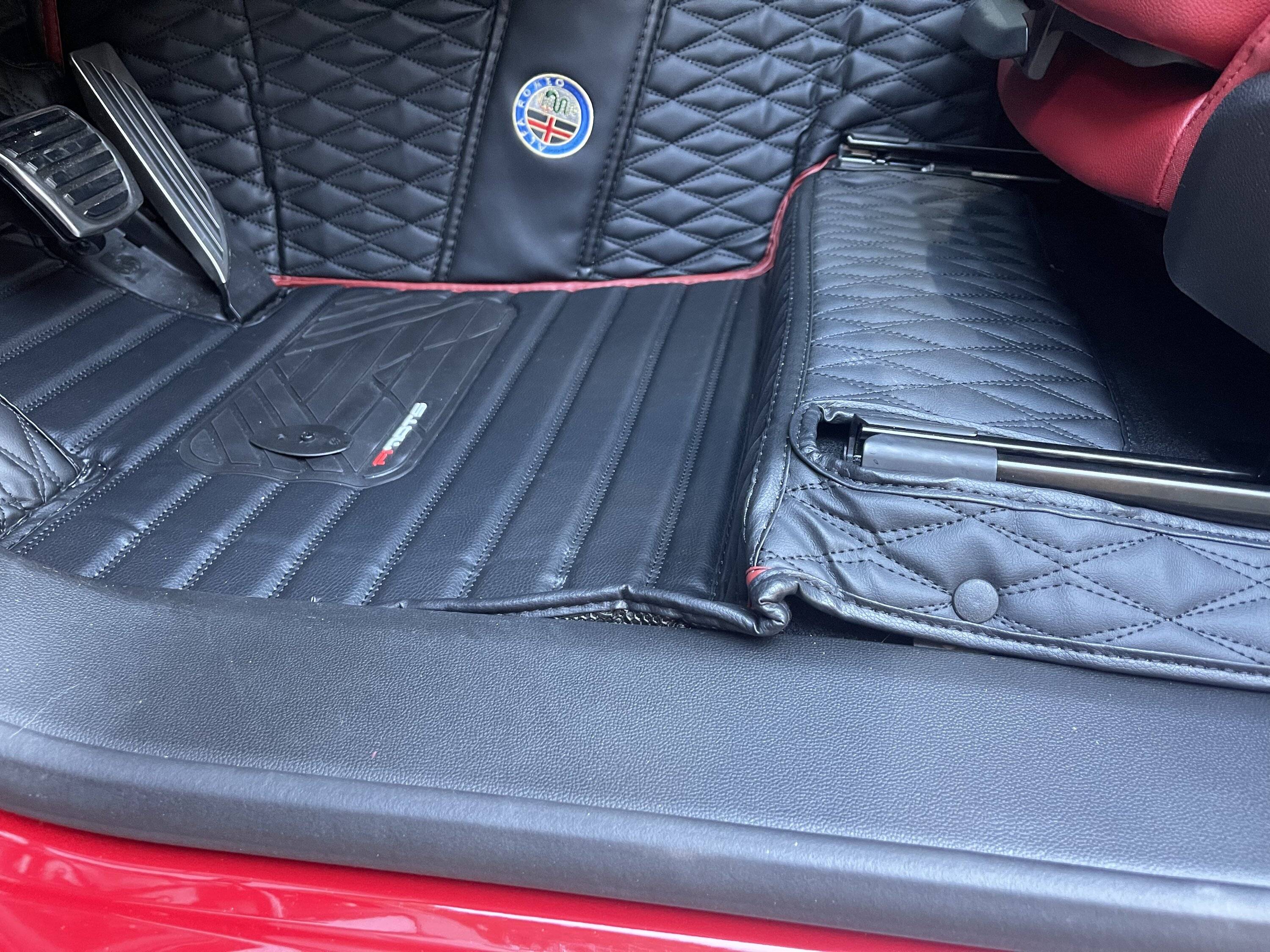 Jeep Wrangler JL F1 floor mats reviews? F04404F3-8E9A-4ACF-84CD-72303931CFD8