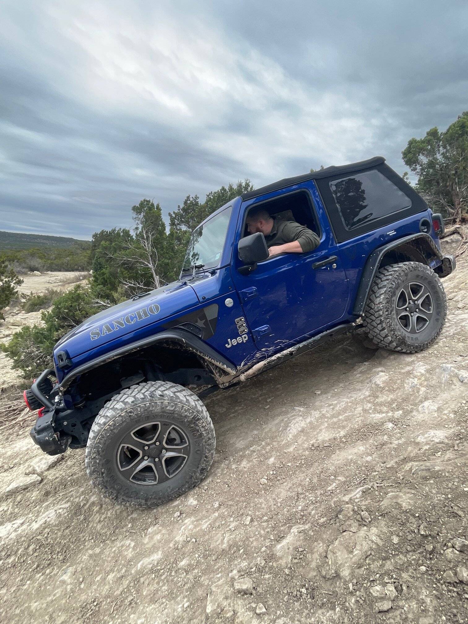 Jeep Wrangler JL 2 Door Twill Trektop $300 IMG_2728