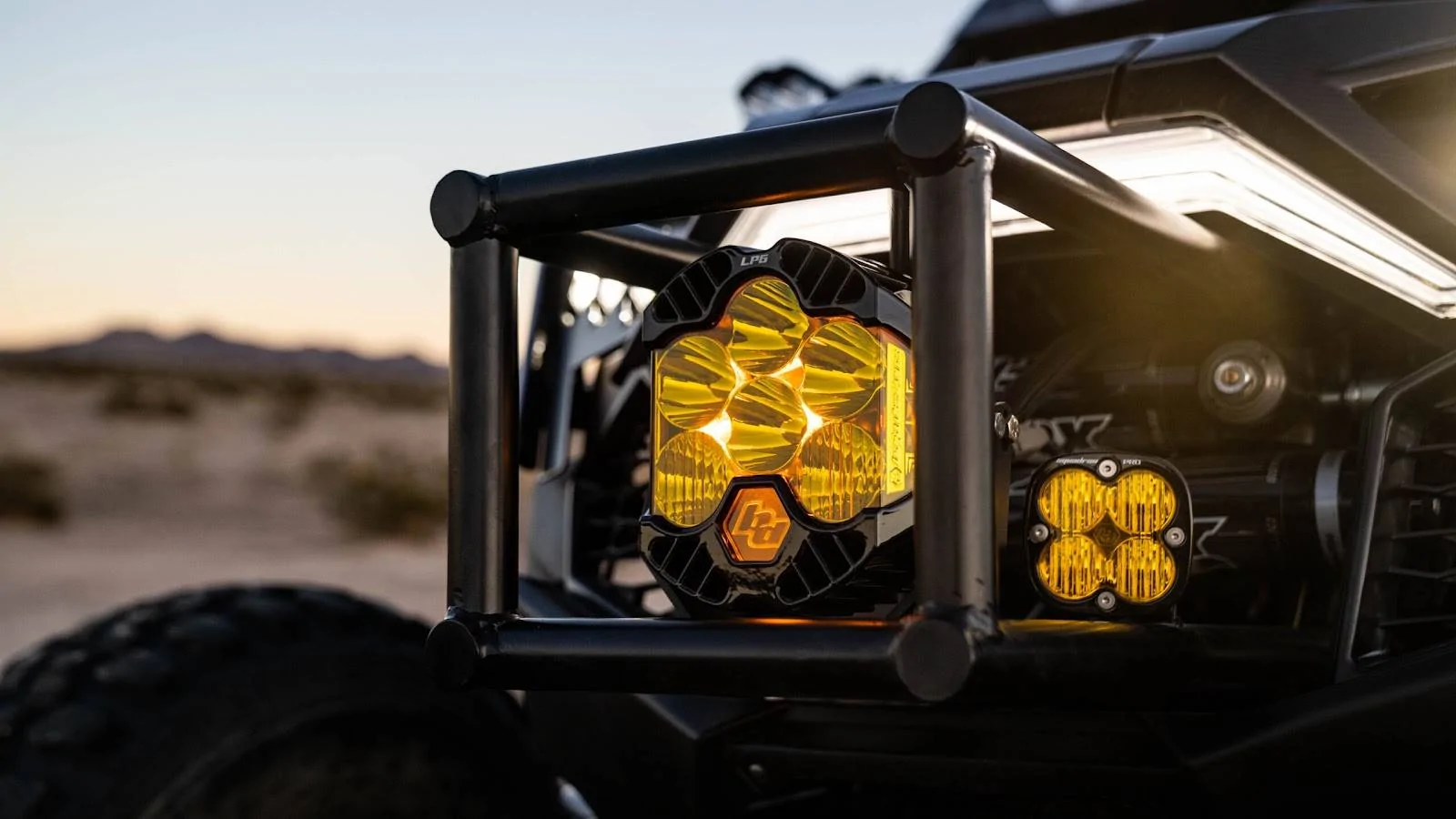 Jeep Wrangler JL Clear vs Amber NpvG9Y1qk9vnlvA-DNxZn_OnabNsE7sCHP_u-kD4hWR0mA8zUt