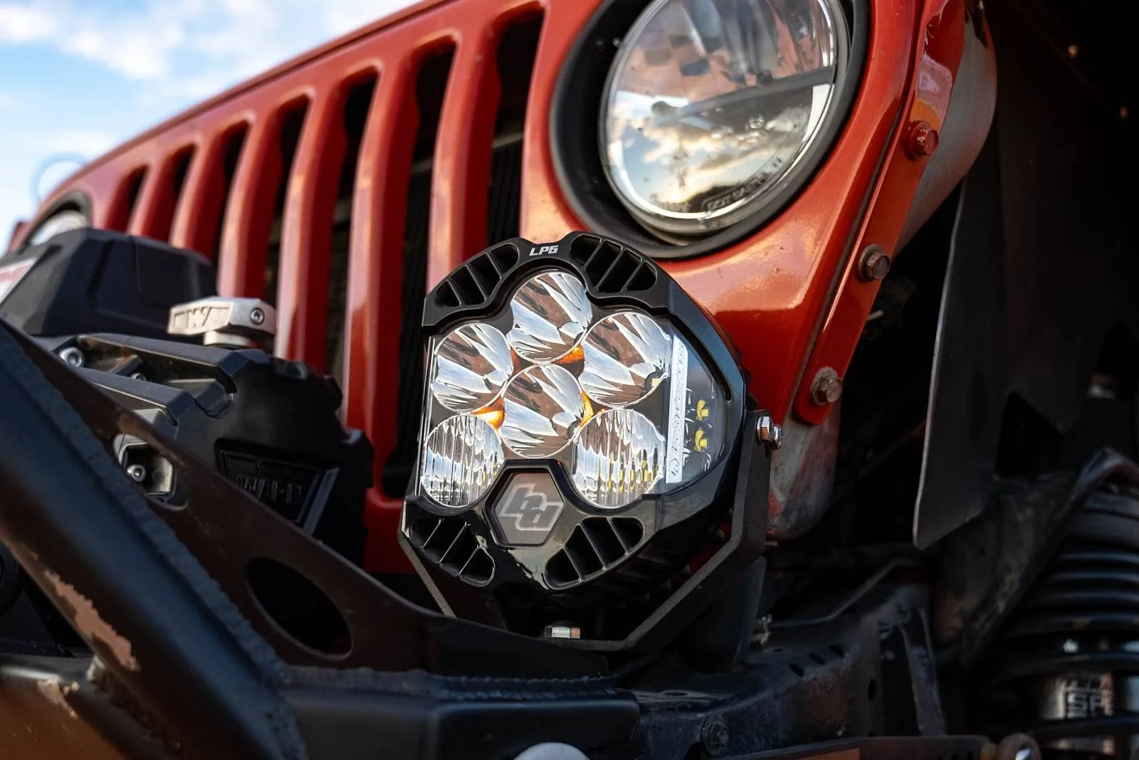 Jeep Wrangler JL Clear vs Amber PYtyEVPUWrv75ZImO0rYiG9qShqExolVXrYDQtw9DQvARZc_WM