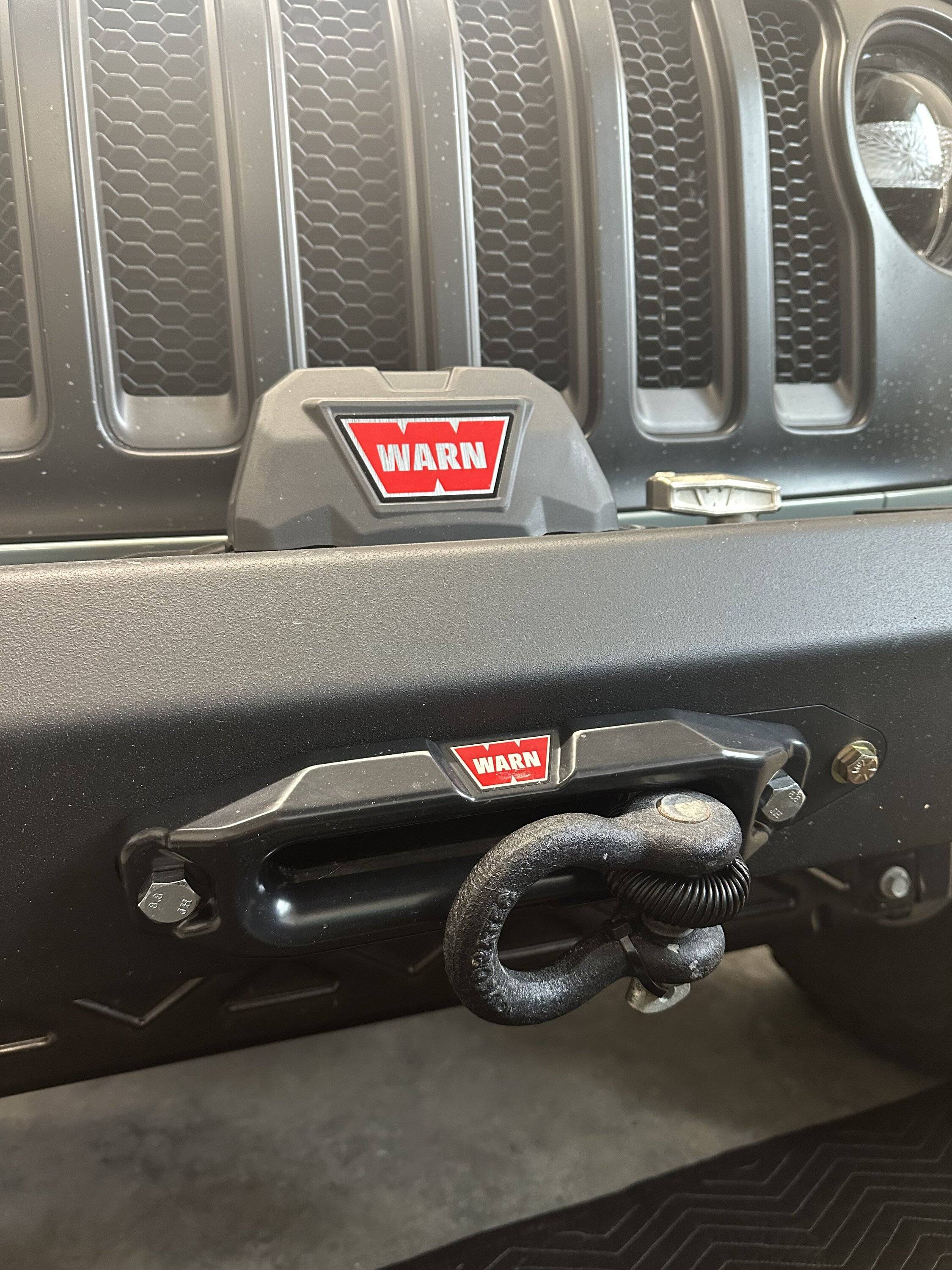 Jeep Wrangler JL Which winch hook/shackle do you guys recommend. 49842B6C-8FED-4A36-9C13-BECDC437A511