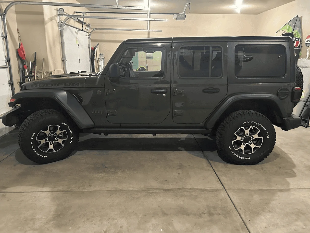 Jeep Wrangler JL MY23 JLUR 1674081459209