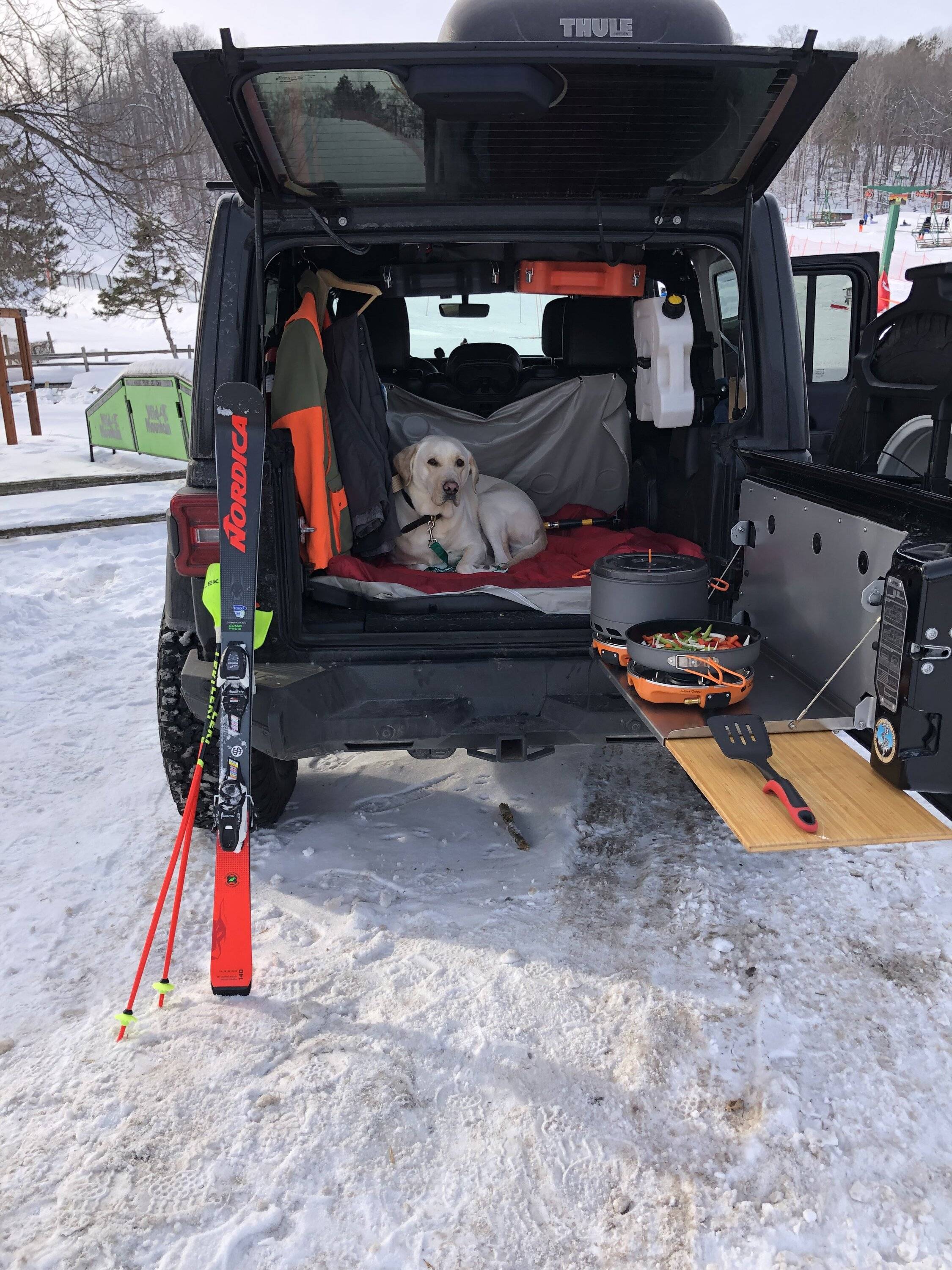 Jeep Wrangler JL Jeeps in Snow... post pics. 1674095291901