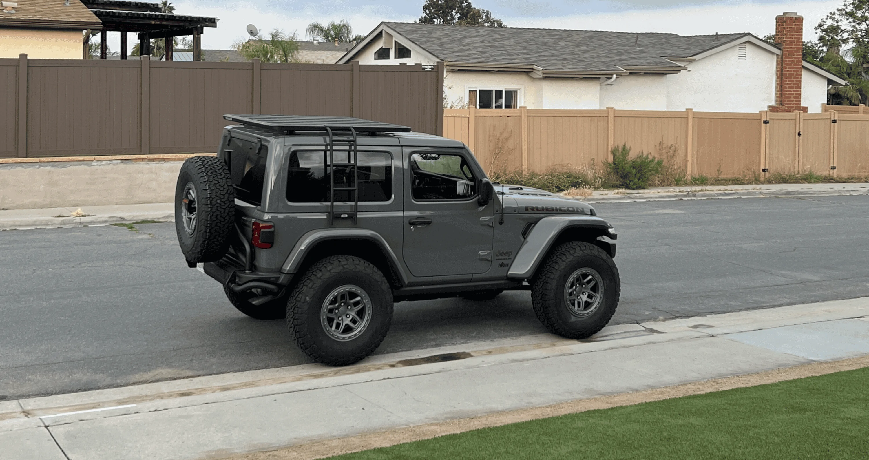 Jeep Wrangler JL 2dr Rubicon tire question Screenshot 2023-01-20 at 10.38.09 AM