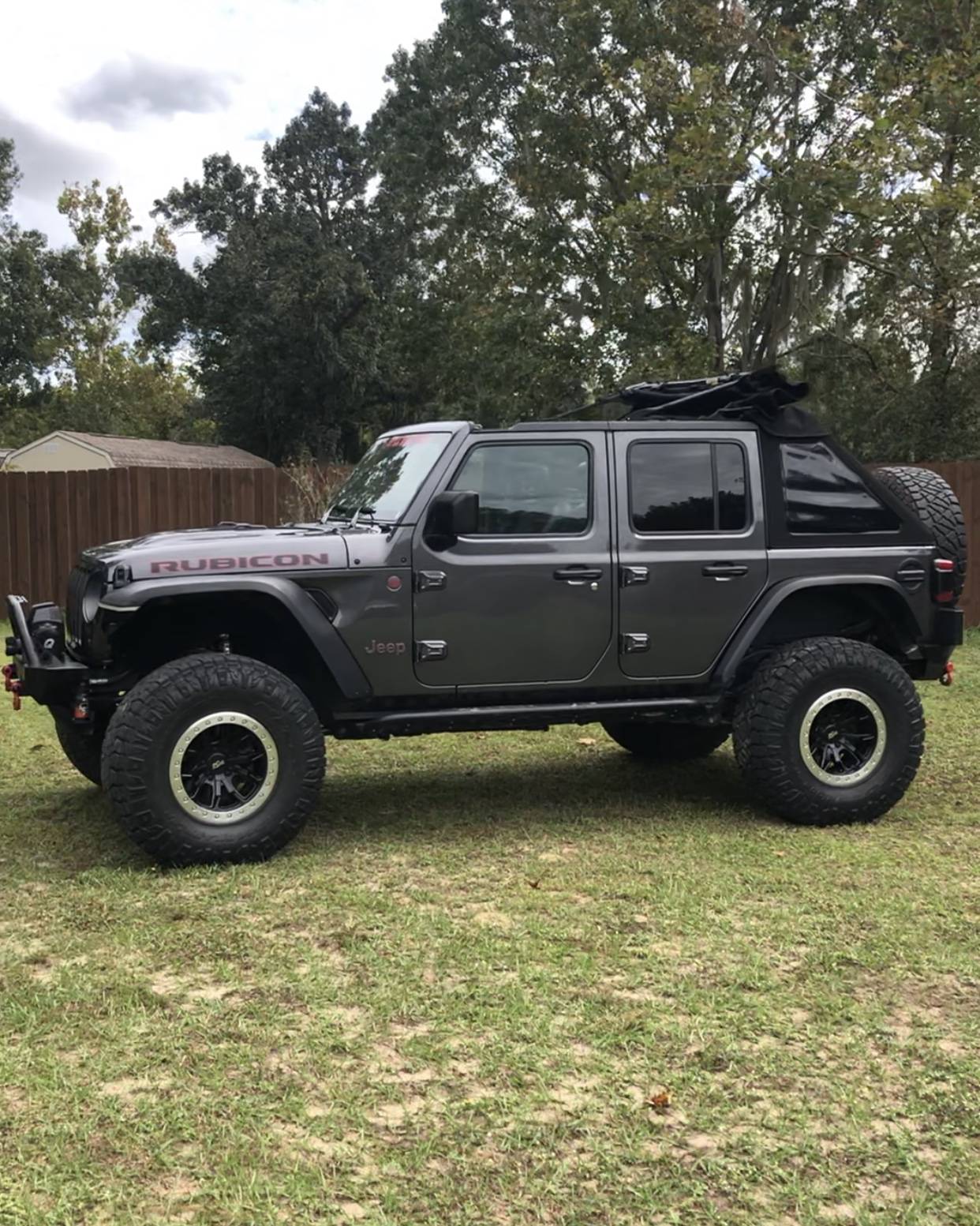 Jeep Wrangler JL How do you Bestop? EA174EB6-2F92-45F0-B1DA-BC22F7FD0406