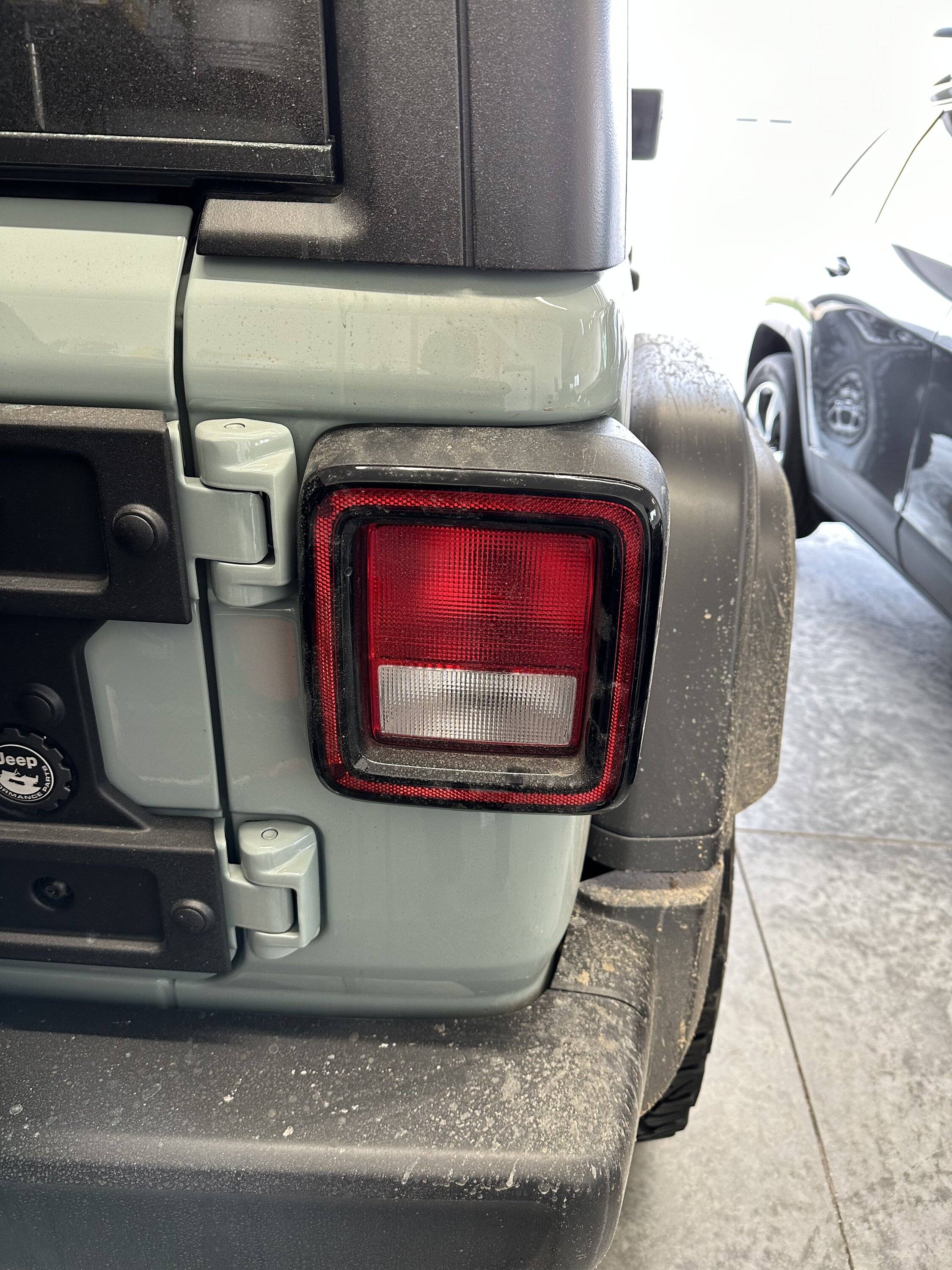 Jeep Wrangler JL taillight extension removal? 526BFA1A-A900-4DF0-ACFB-5295D548A26C