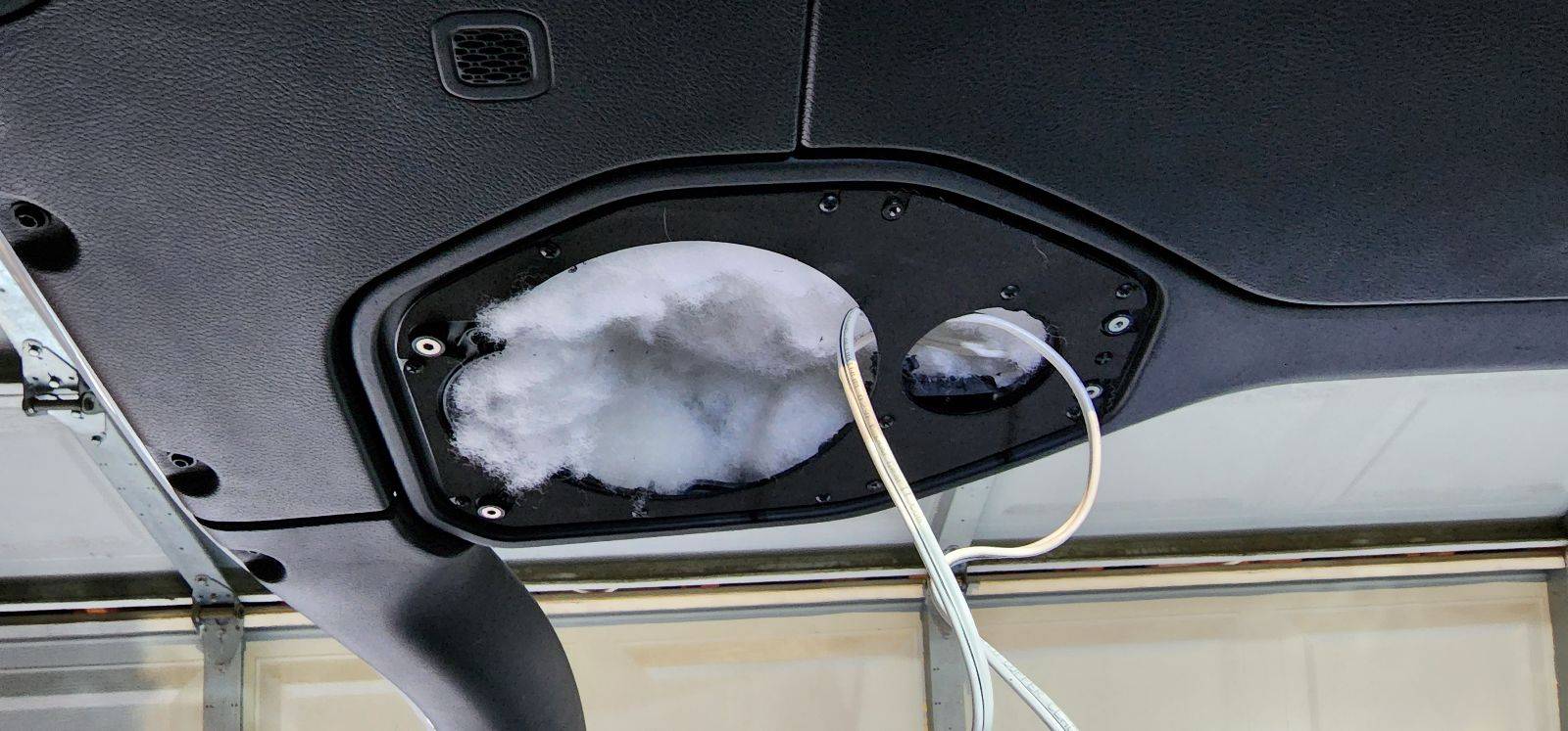 Jeep Wrangler JL Adding an Aftermarket Amp(s) 1674363198783